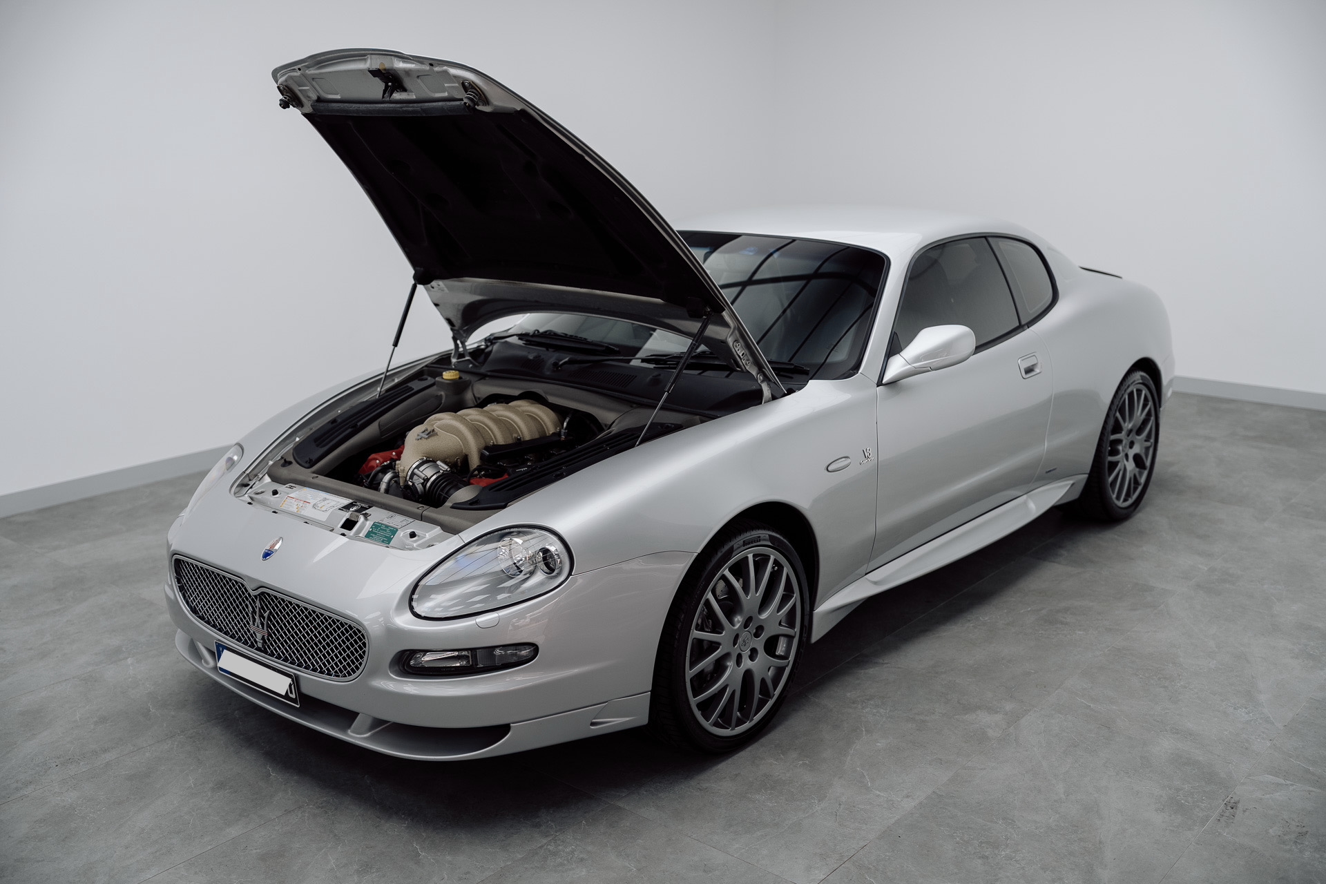 2005 MASERATI GRAN SPORT AUTOMATIC 2D COUPE