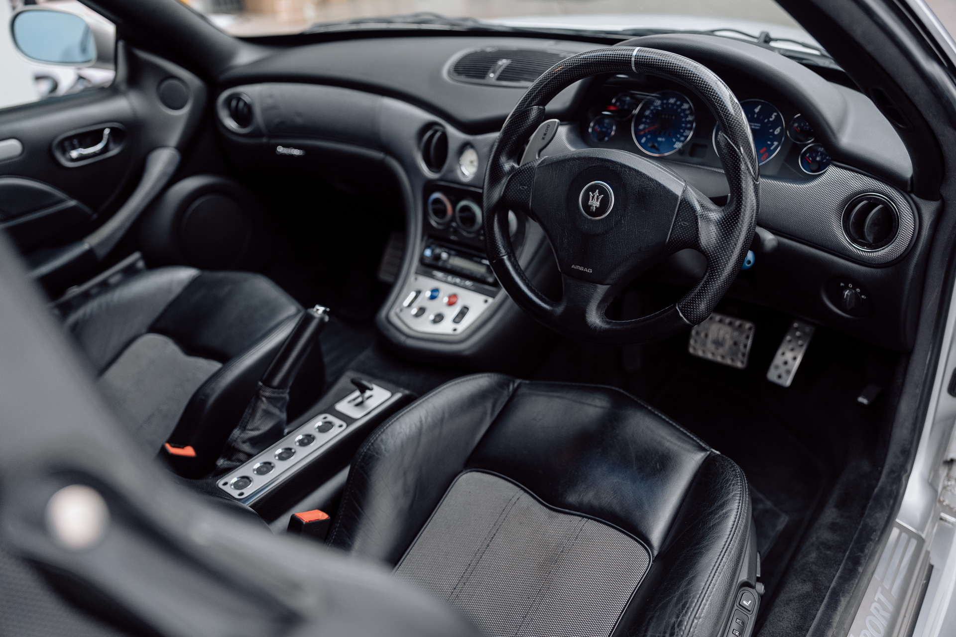 2005 MASERATI GRAN SPORT AUTOMATIC 2D COUPE