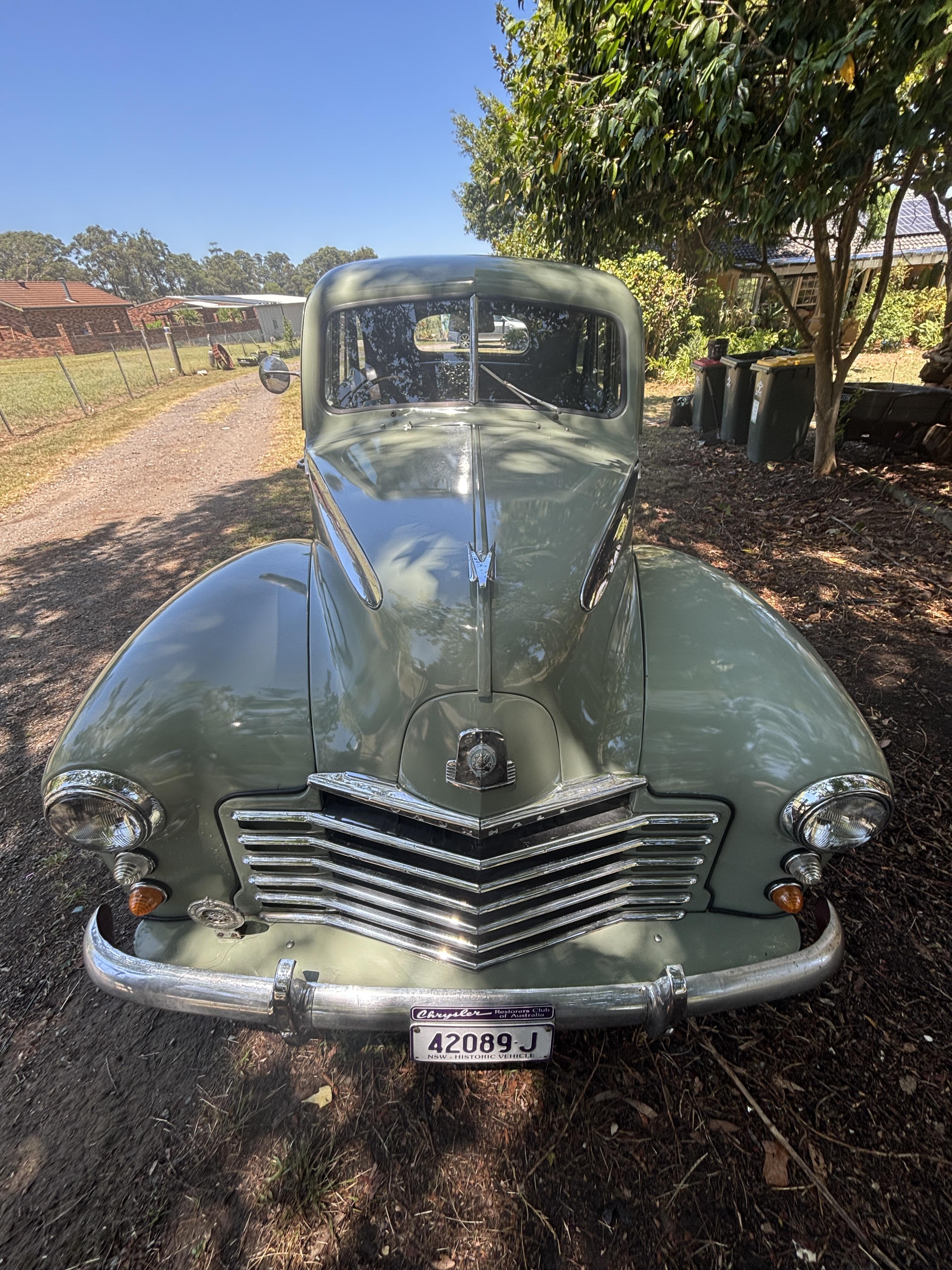 1949 VAUXHALL WYVERN LBX SEDAN 
