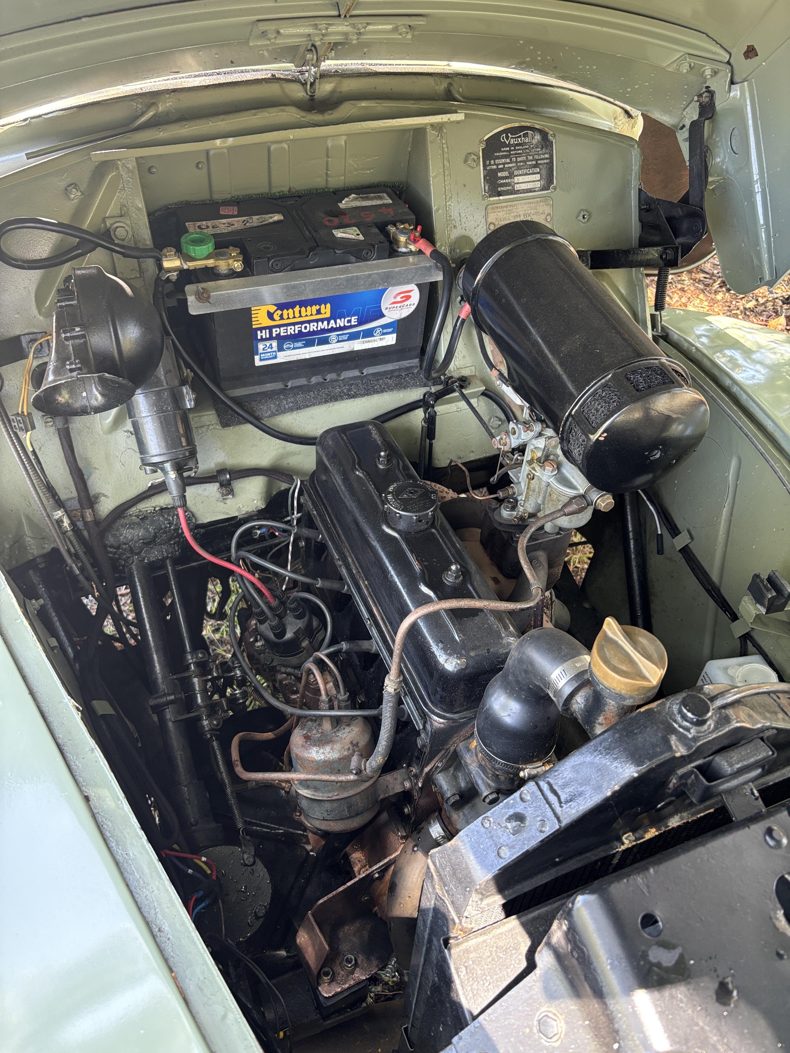 1949 VAUXHALL WYVERN LBX SEDAN 