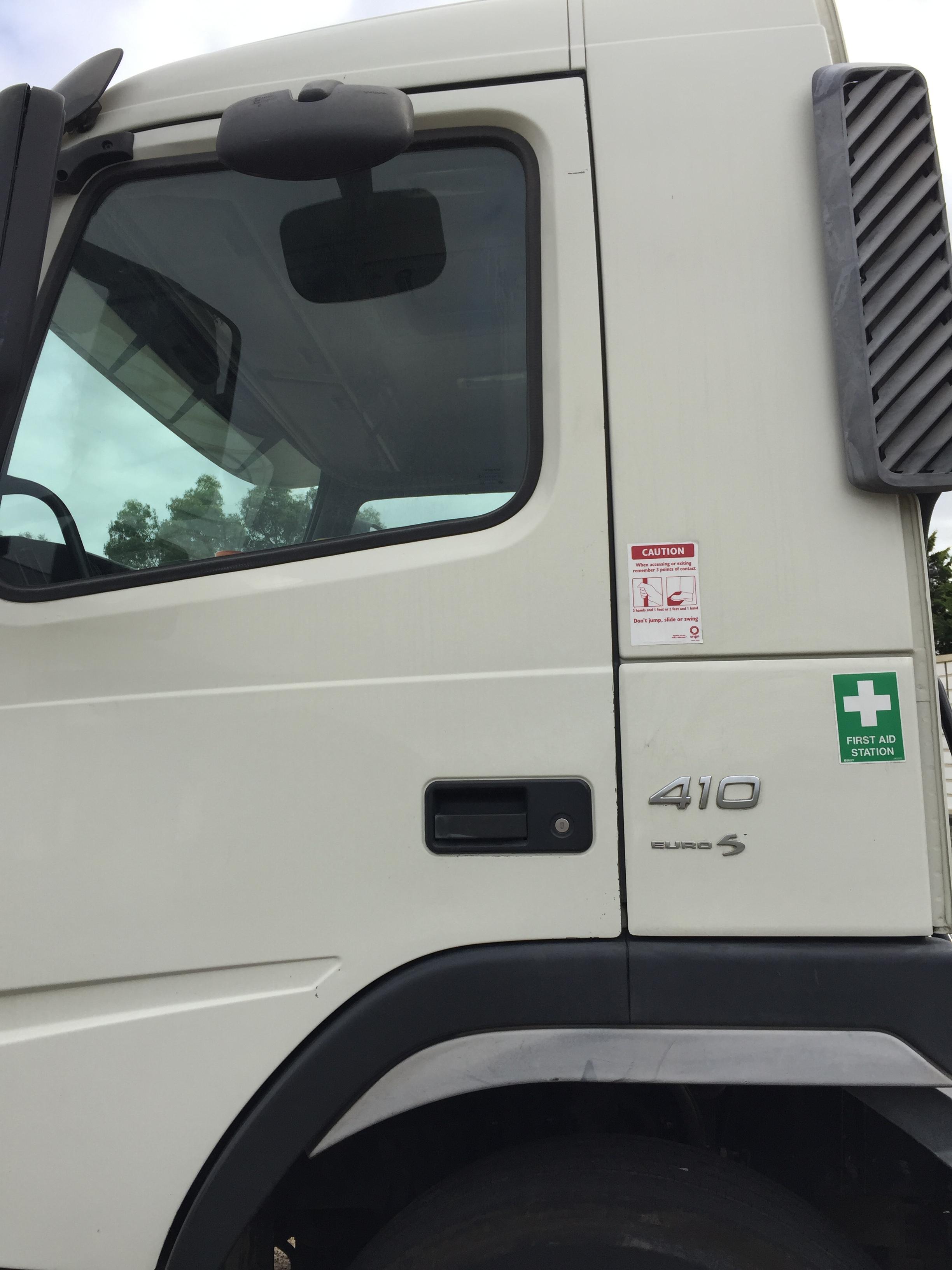 2010 VOLVO FM FM 9 14 SP MANUAL C/CHAS