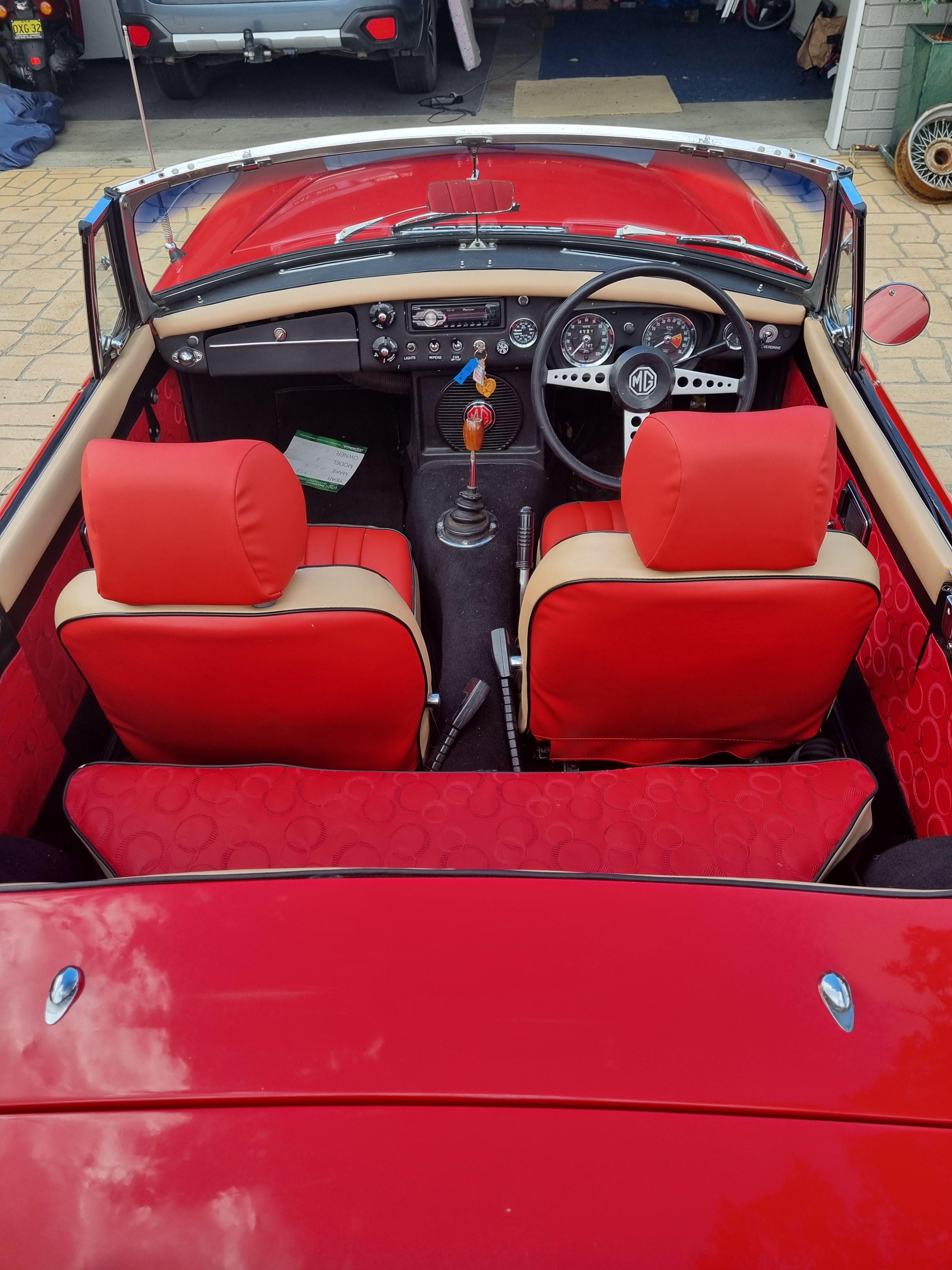 1970 MG MGB MKII ROADSTER