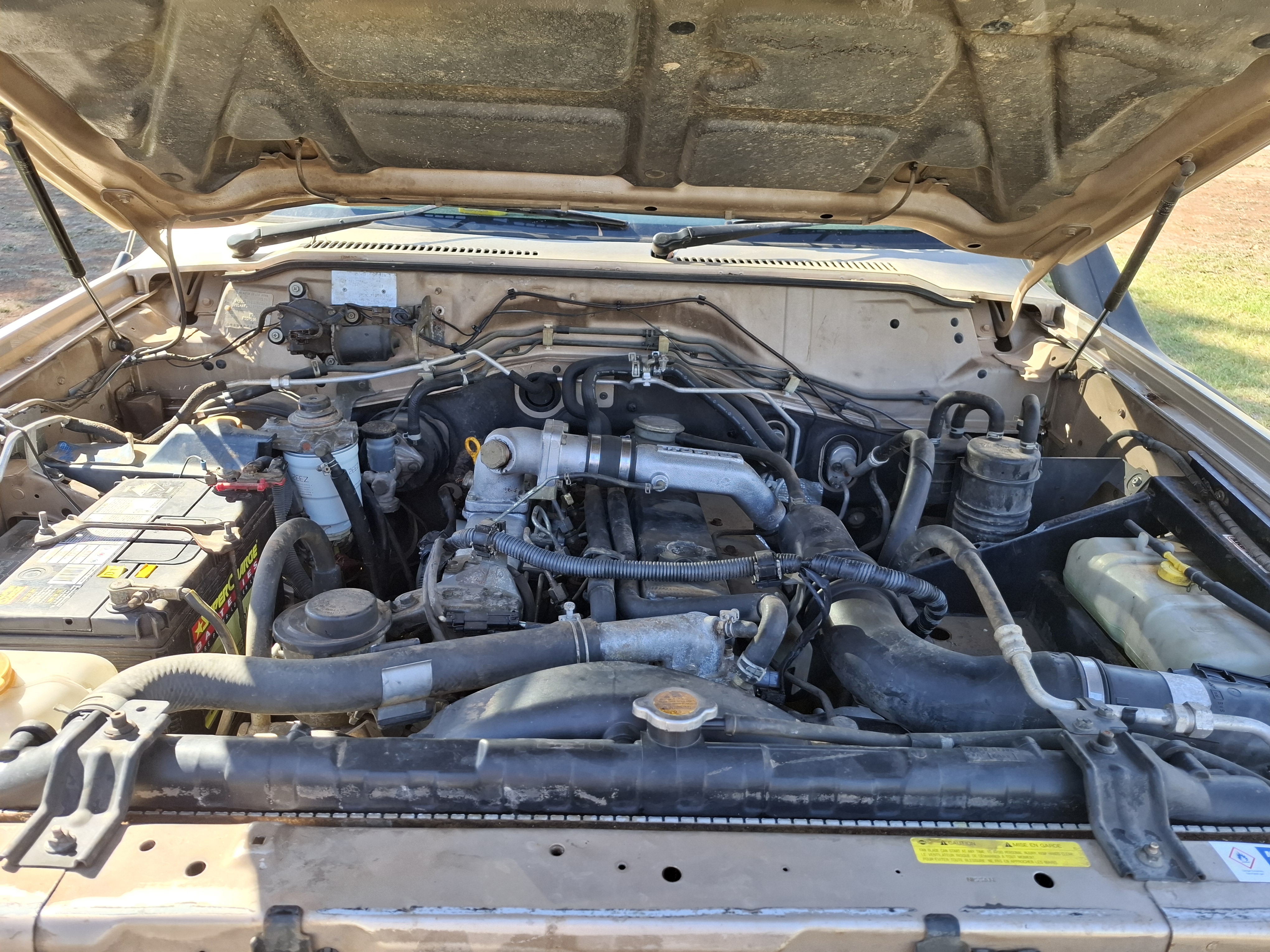 2000 NISSAN PATROL GU ST 4X4 UTILITY