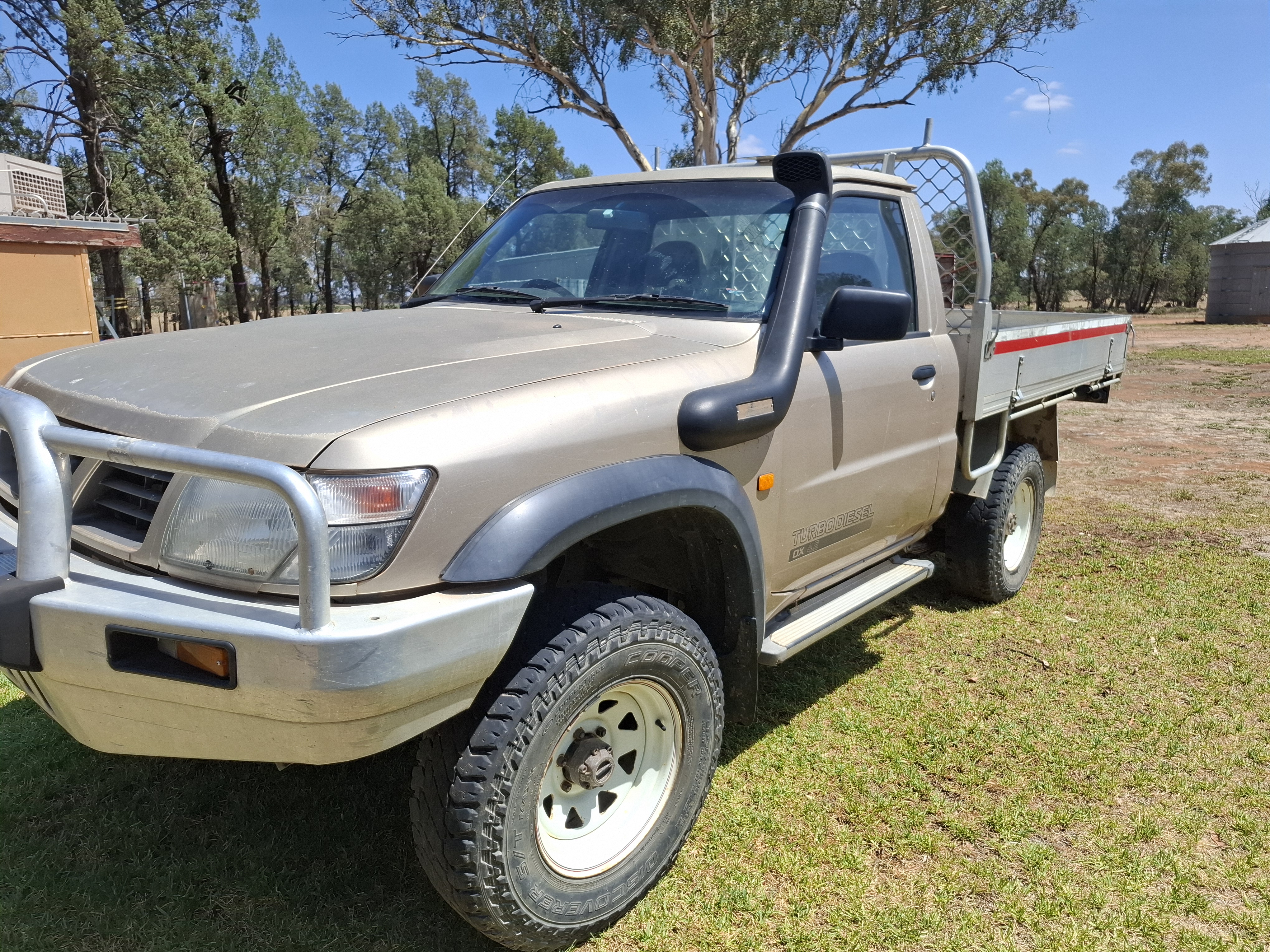 2000 NISSAN PATROL GU ST 4X4 UTILITY