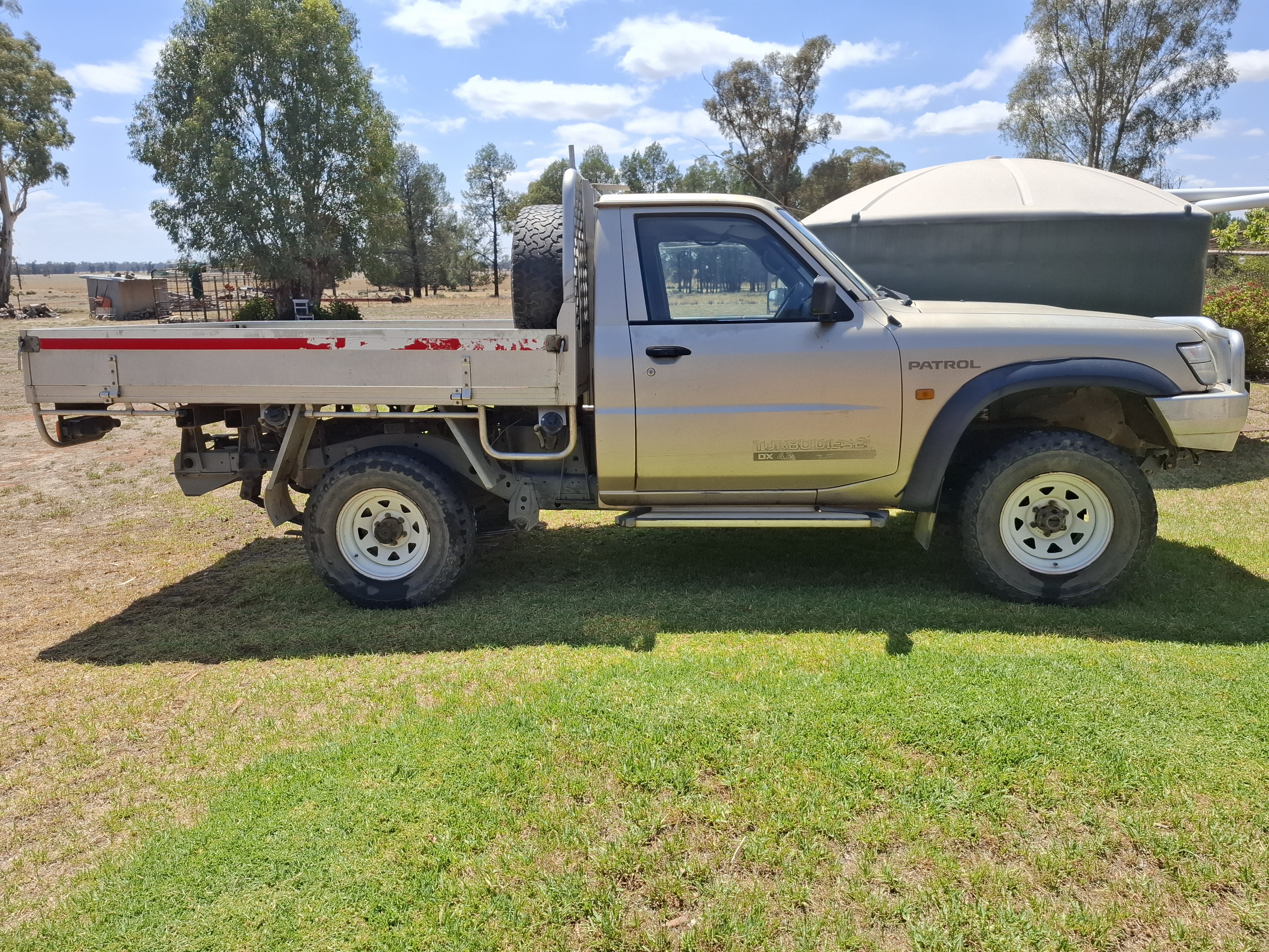 2000 NISSAN PATROL GU ST 4X4 UTILITY
