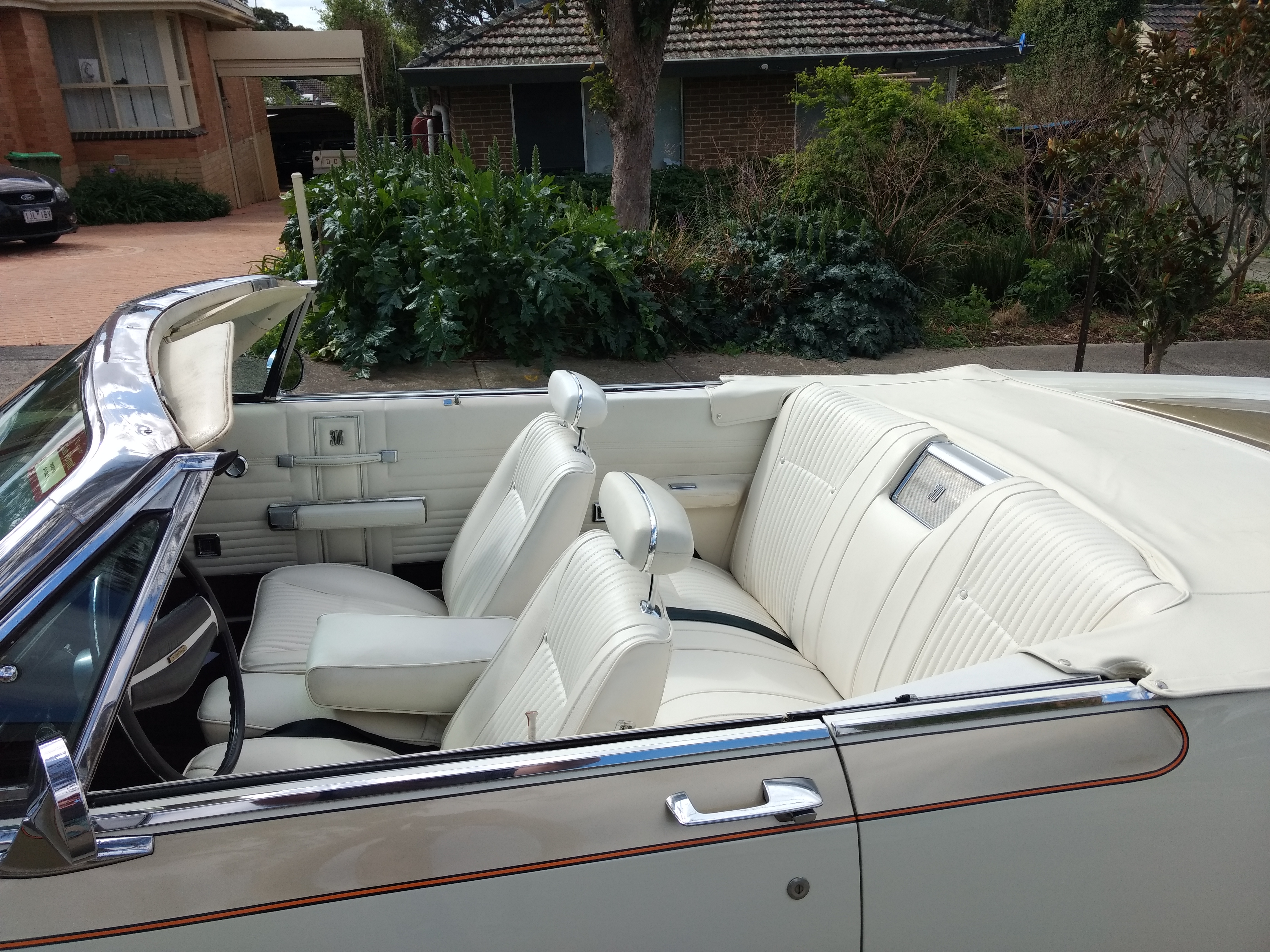 1970 CHRYSLER 300 CONVERTIBLE