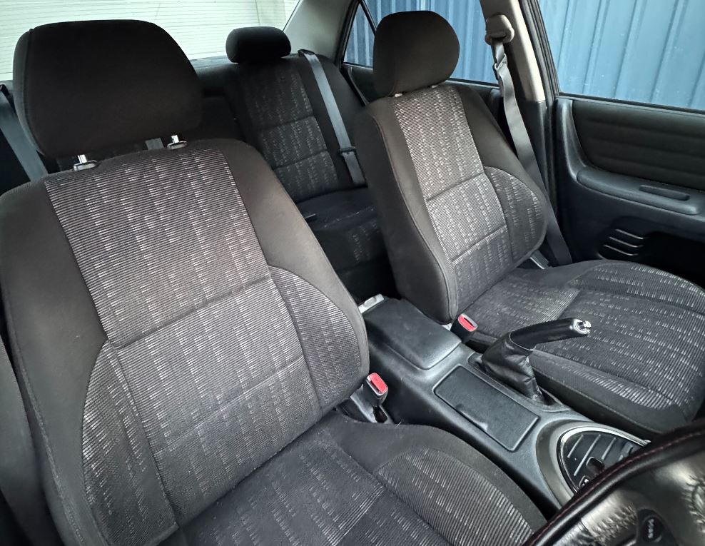 1999 TOYOTA ALTEZZA RS200 Z EDITION 6 SP MANUAL SEDAN