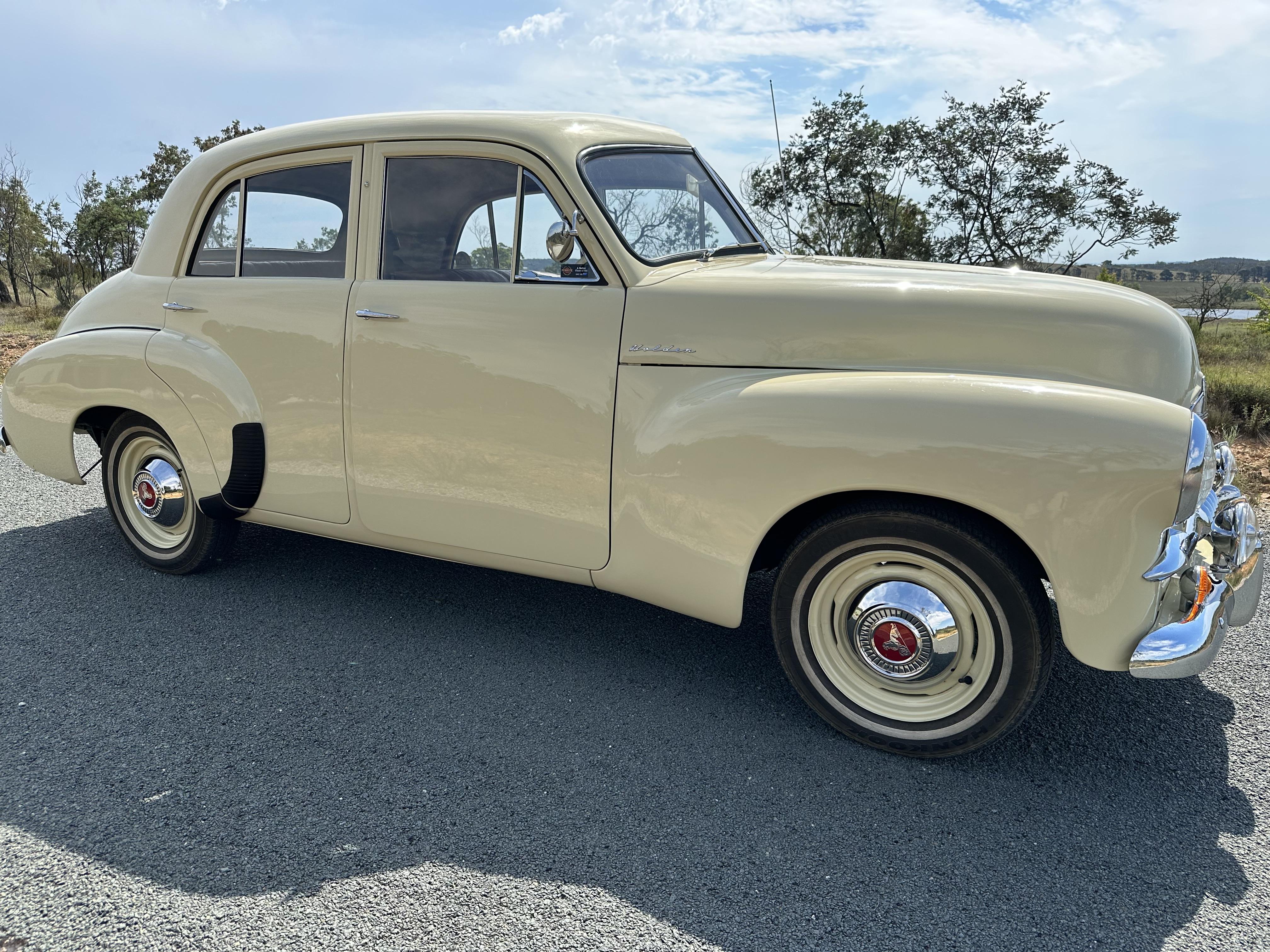 1955 HOLDEN FJ STANDARD SEDAN
