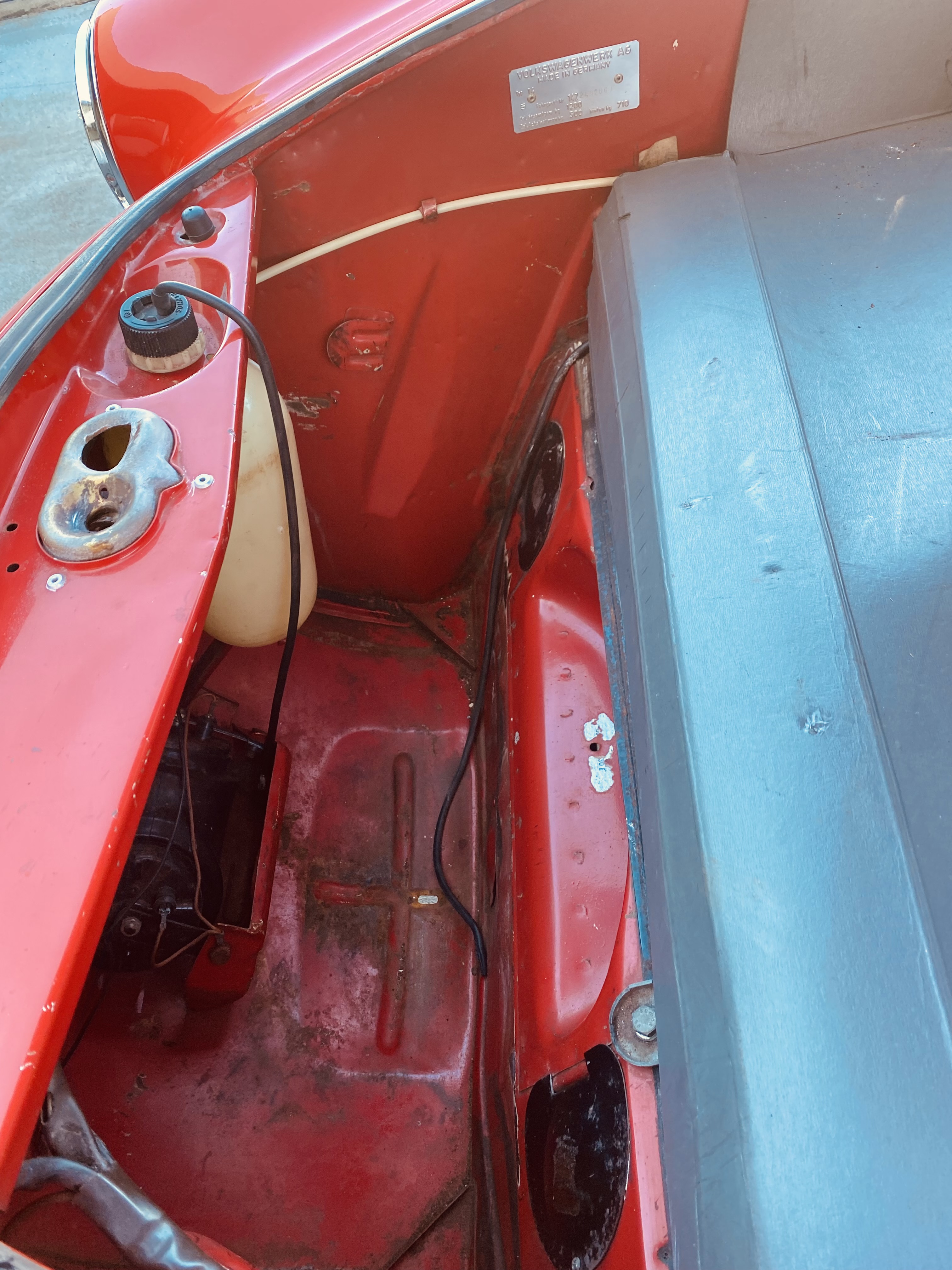 1972 VOLKSWAGEN KARMANN GHIA COUPE 