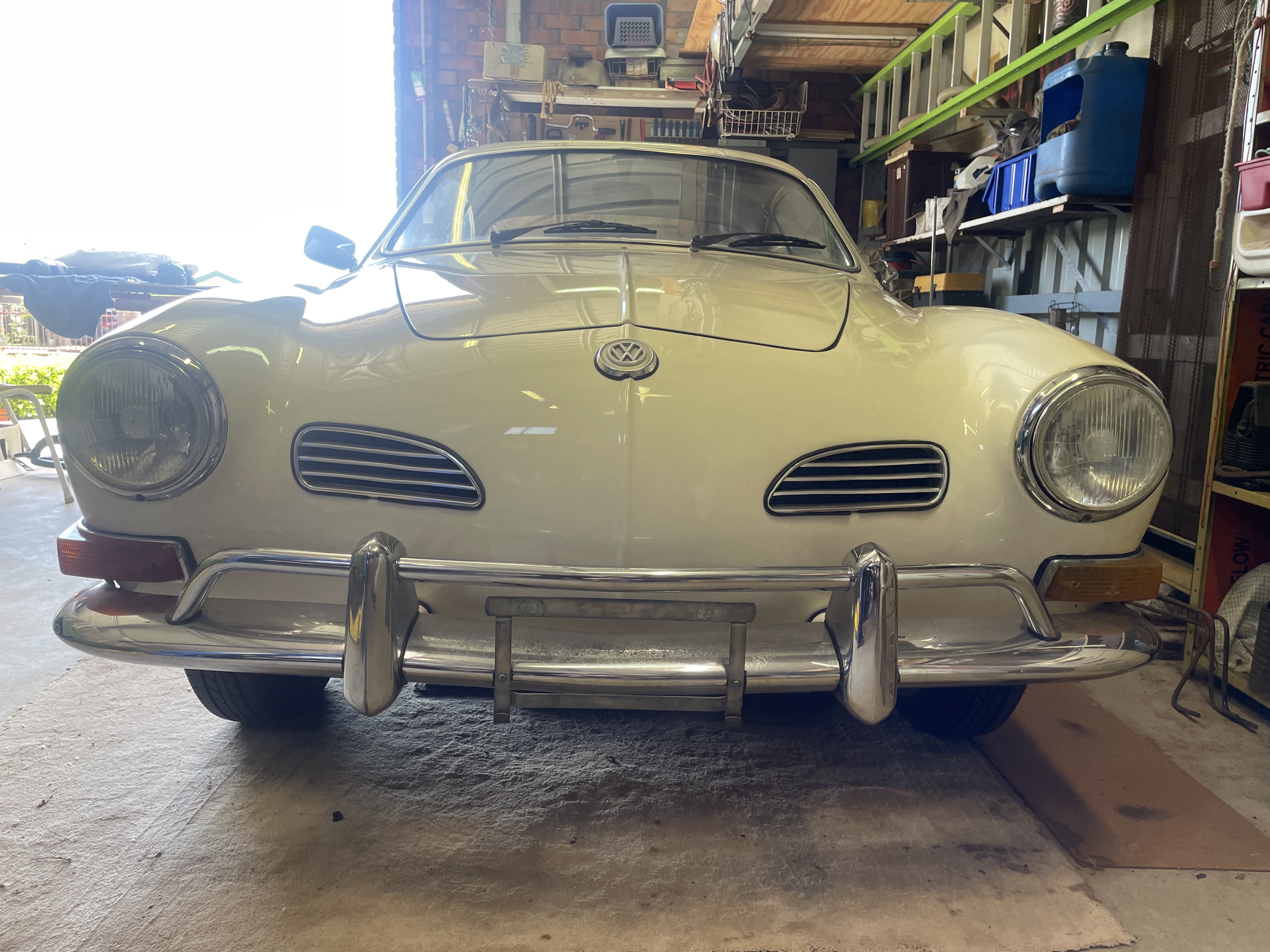 1970 VOLKSWAGEN KARMANN GHIA 4 SP MANUAL 2D COUPE