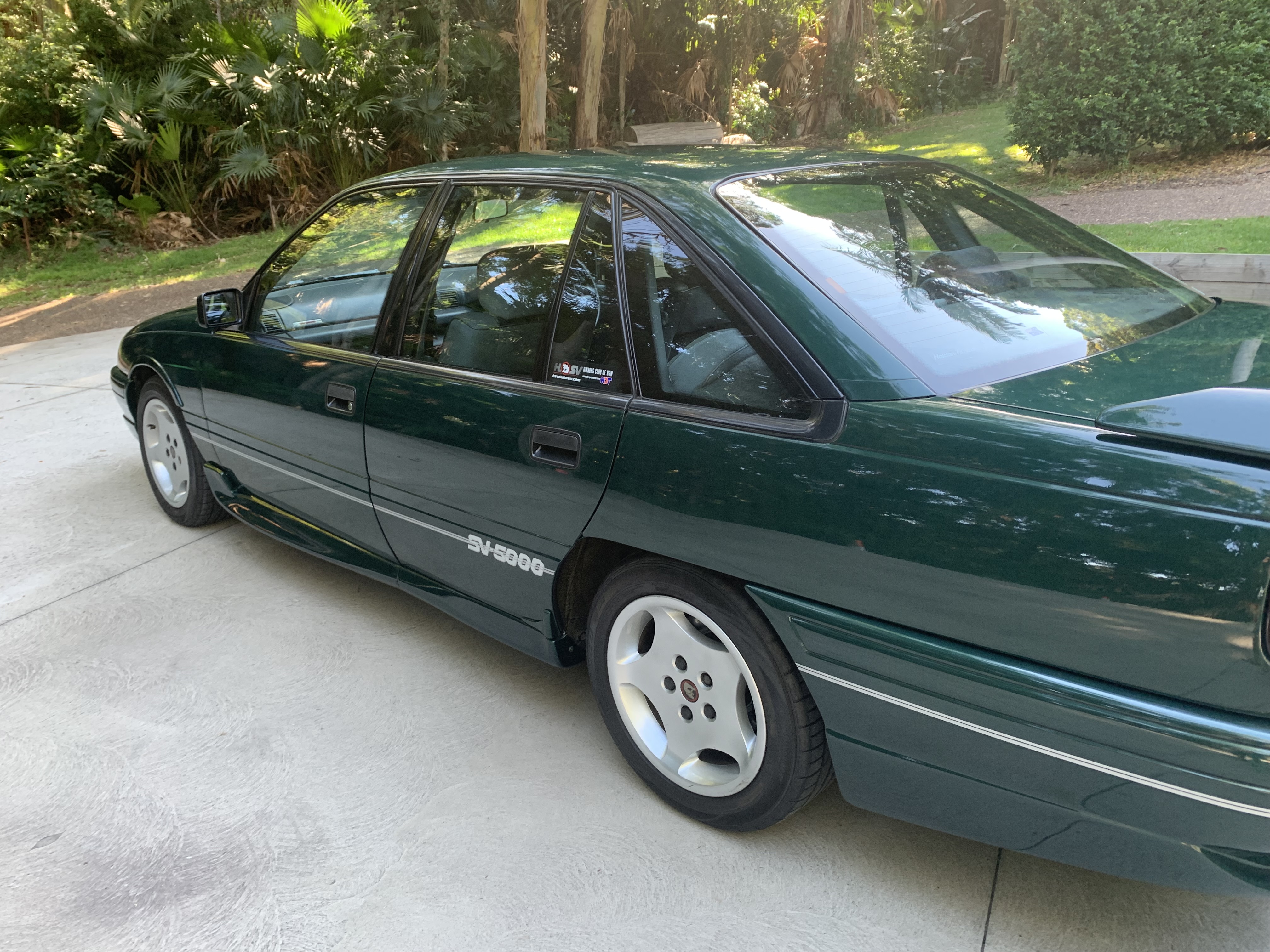 1990 HSV COMMODORE VN SV 5000 4 SP AUTOMATIC 4D SEDAN