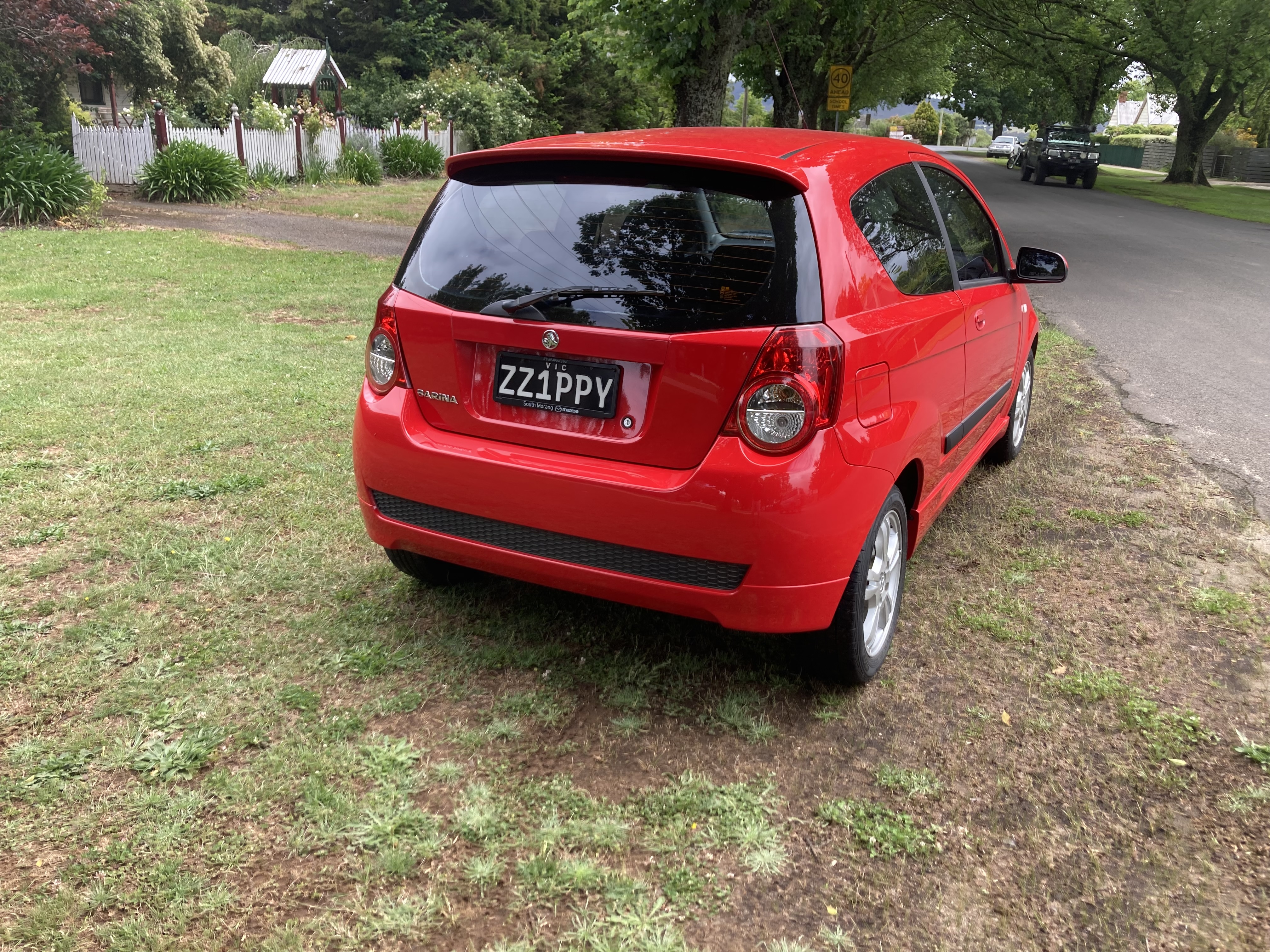 2010 HOLDEN BARINA TK MY10 5 SP MANUAL 3D HATCHBACK