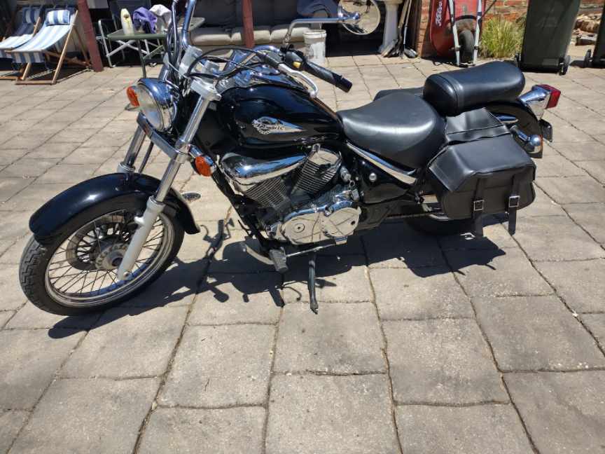2010 SUZUKI VL250 (LC250 INTRUDER) CRUISER 
