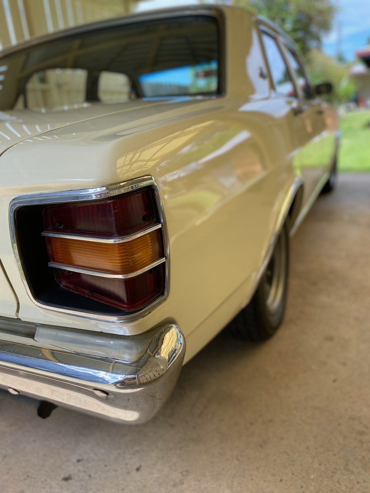 1970 FORD FALCON FAIRMONT XW 4 SP MANUAL 4D SEDAN
