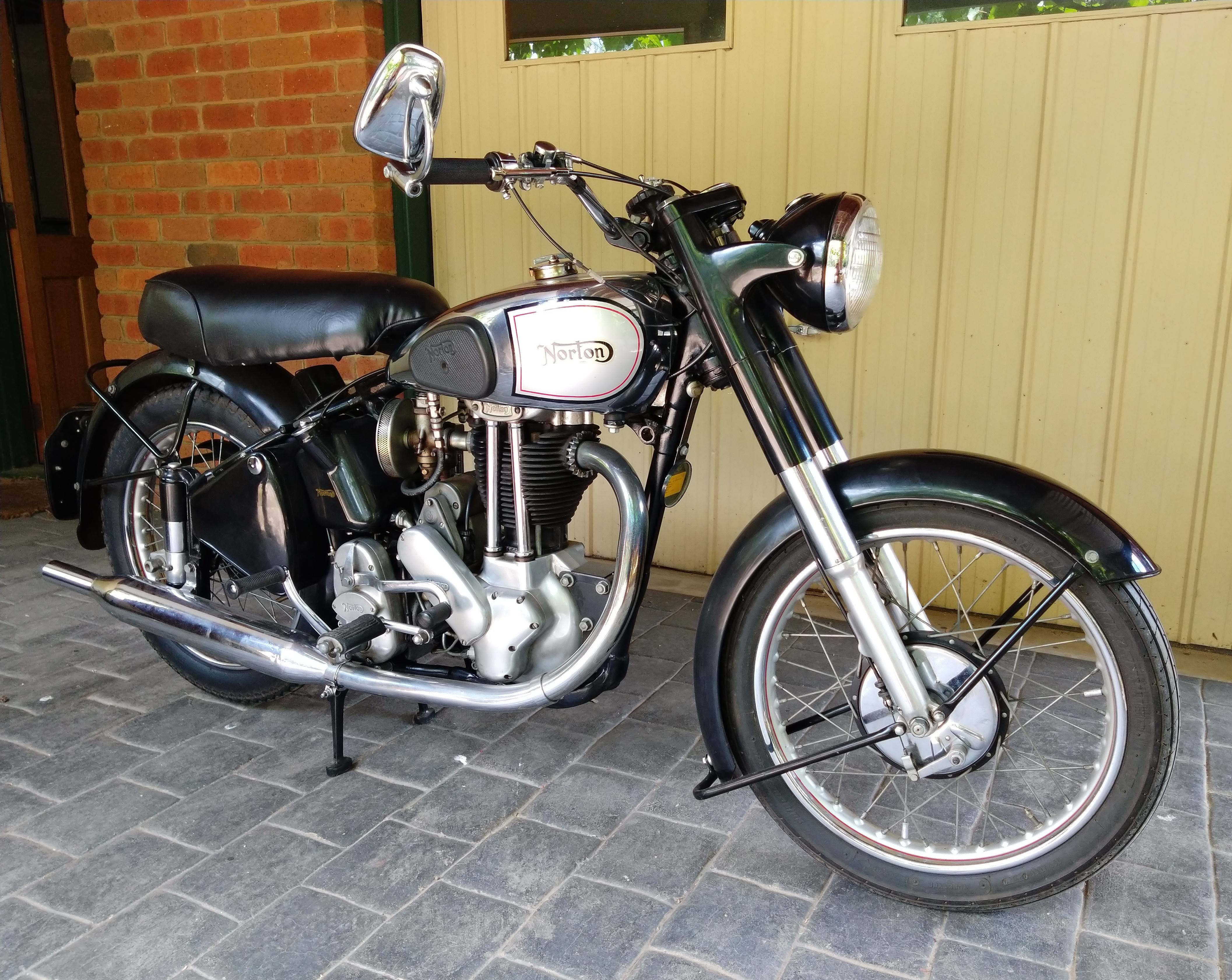 1948 NORTON ES2 500CC ROAD