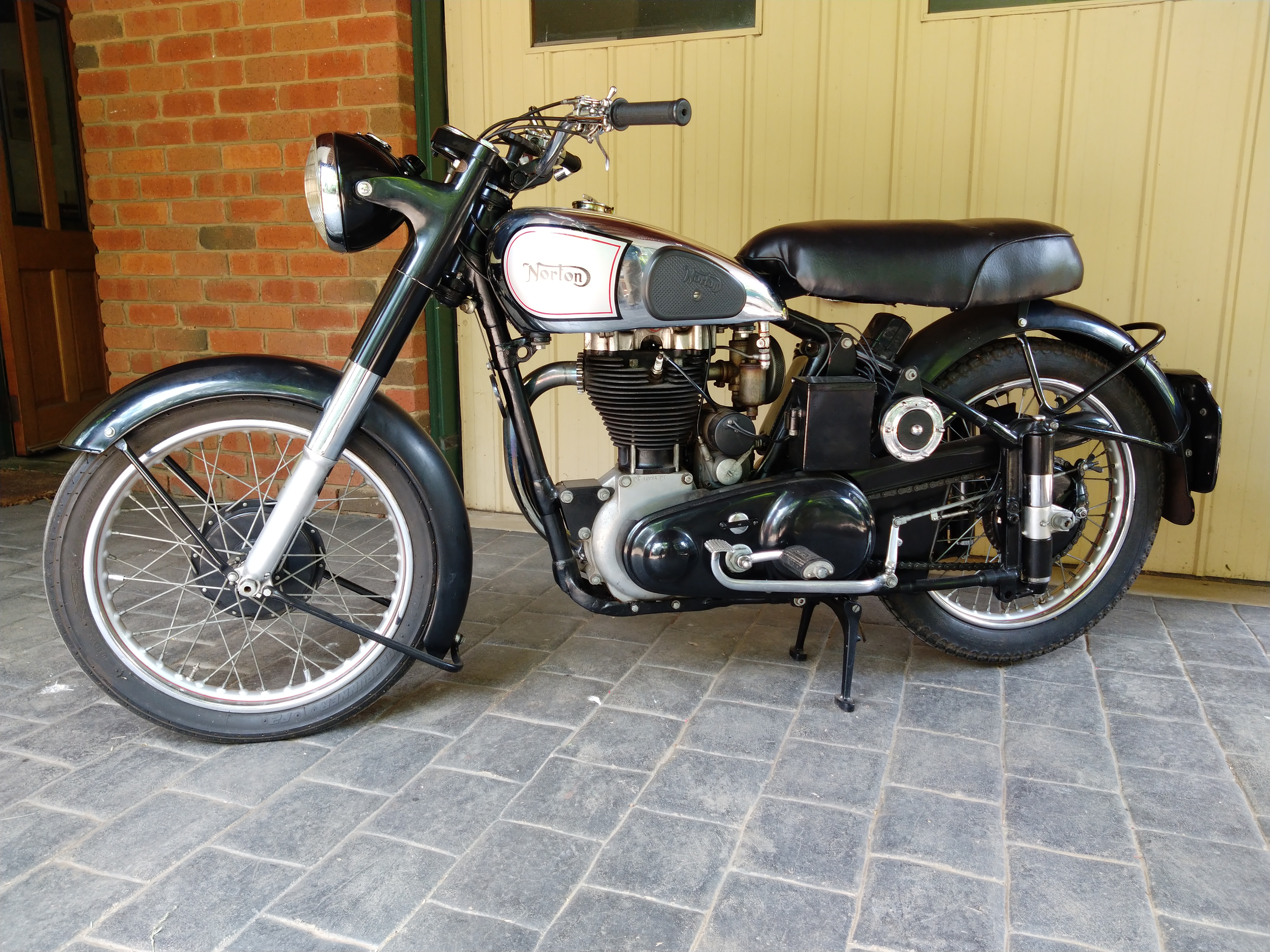1948 NORTON ES2 500CC ROAD