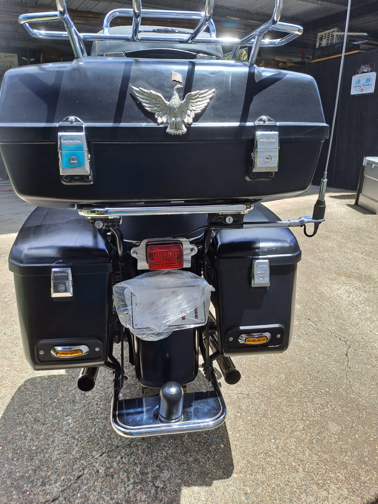 1983 HONDA GL1100D (GOLD WING) ROAD 