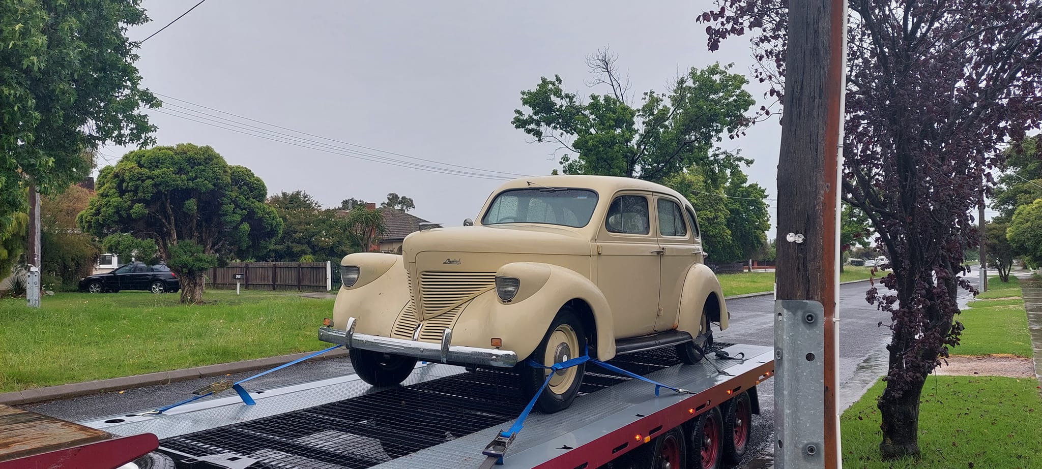 1939 WILLYS OVERLAND