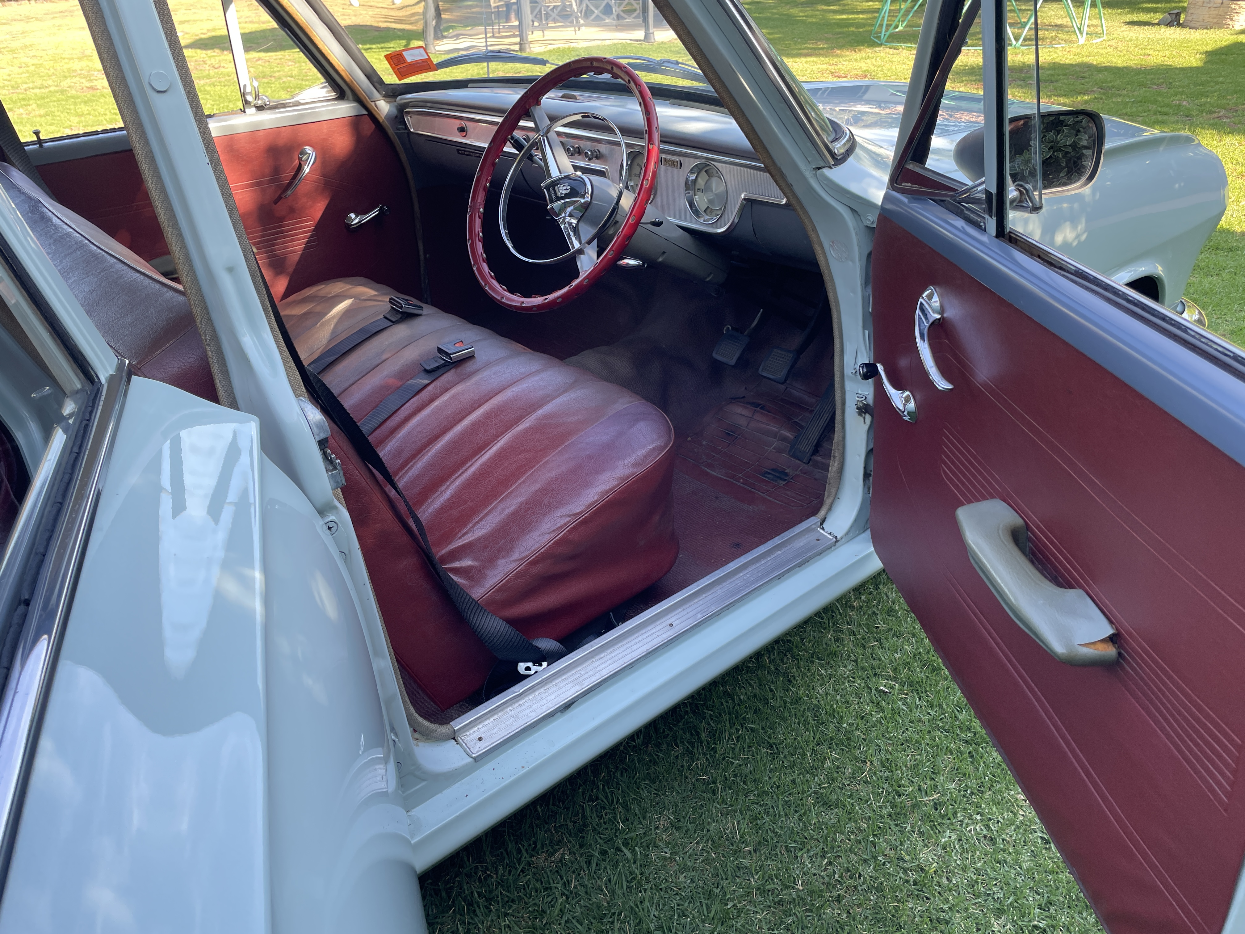 1963 VAUXHALL VICTOR SUPER 3 SP MANUAL 4D SEDAN 
