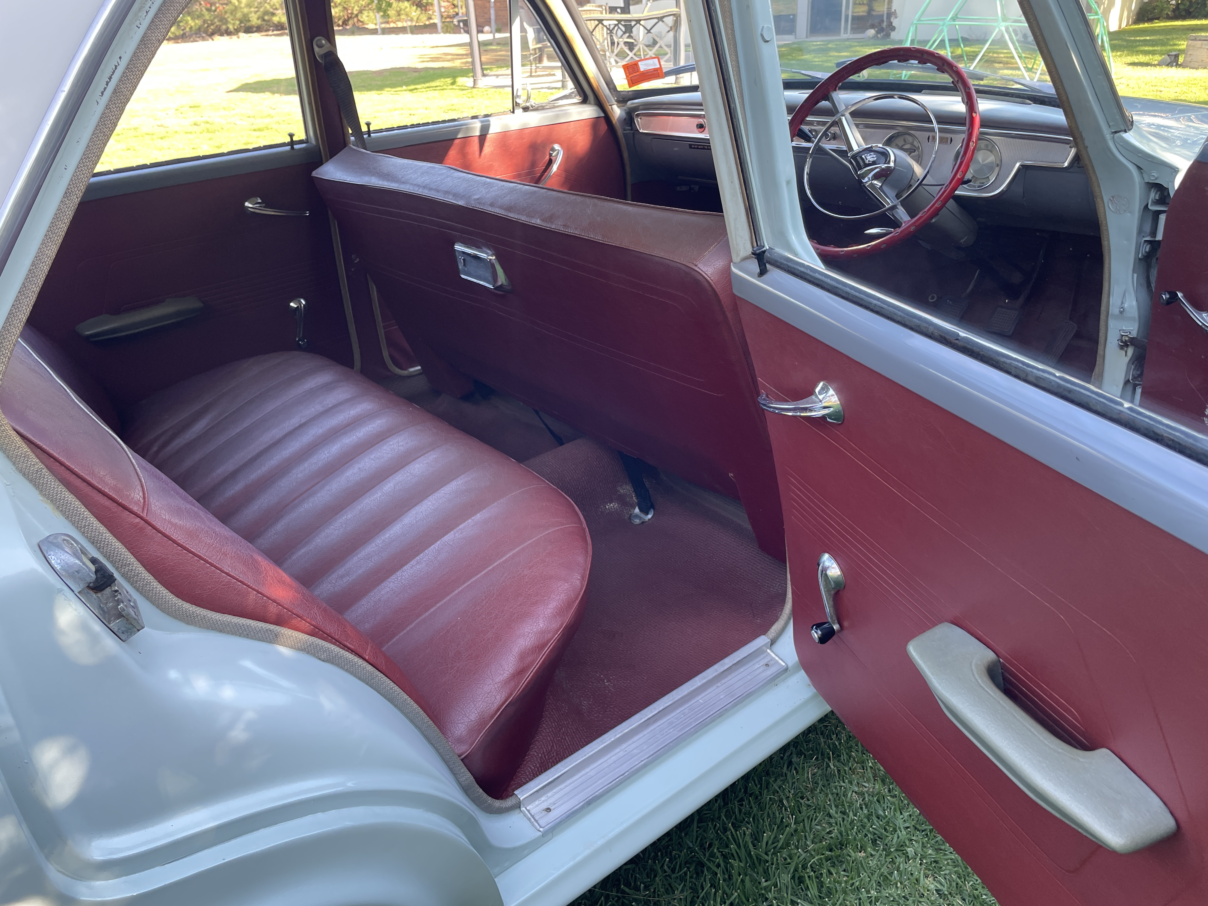 1963 VAUXHALL VICTOR SUPER 3 SP MANUAL 4D SEDAN 