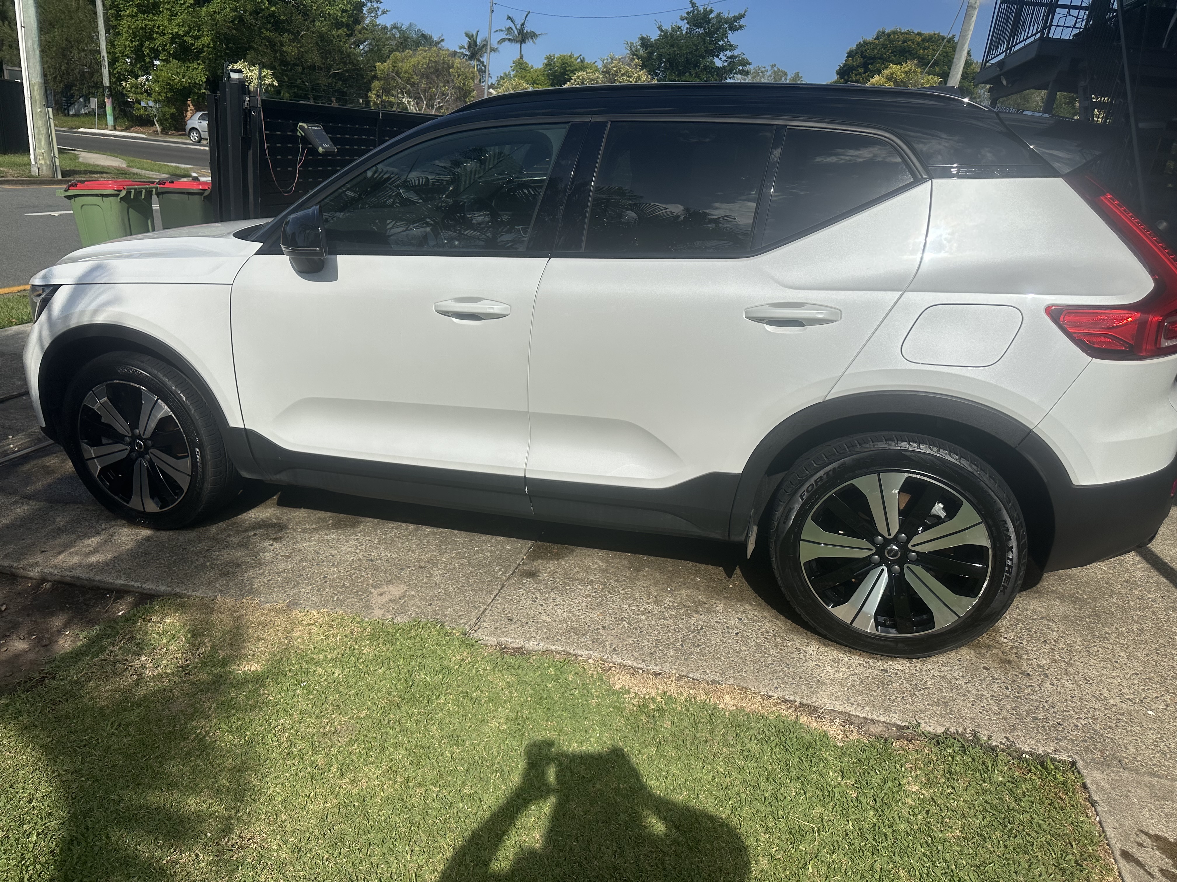 2022 VOLVO XC40 536 MY22 RECHARGE PURE ELECTRIC (AWD) 1 SP AUTOMATIC 4D WAGON 