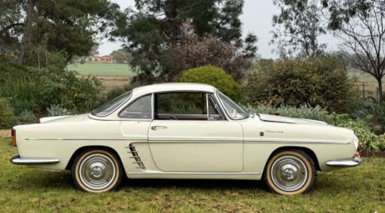 1963 RENAULT FLORIDE COUPE