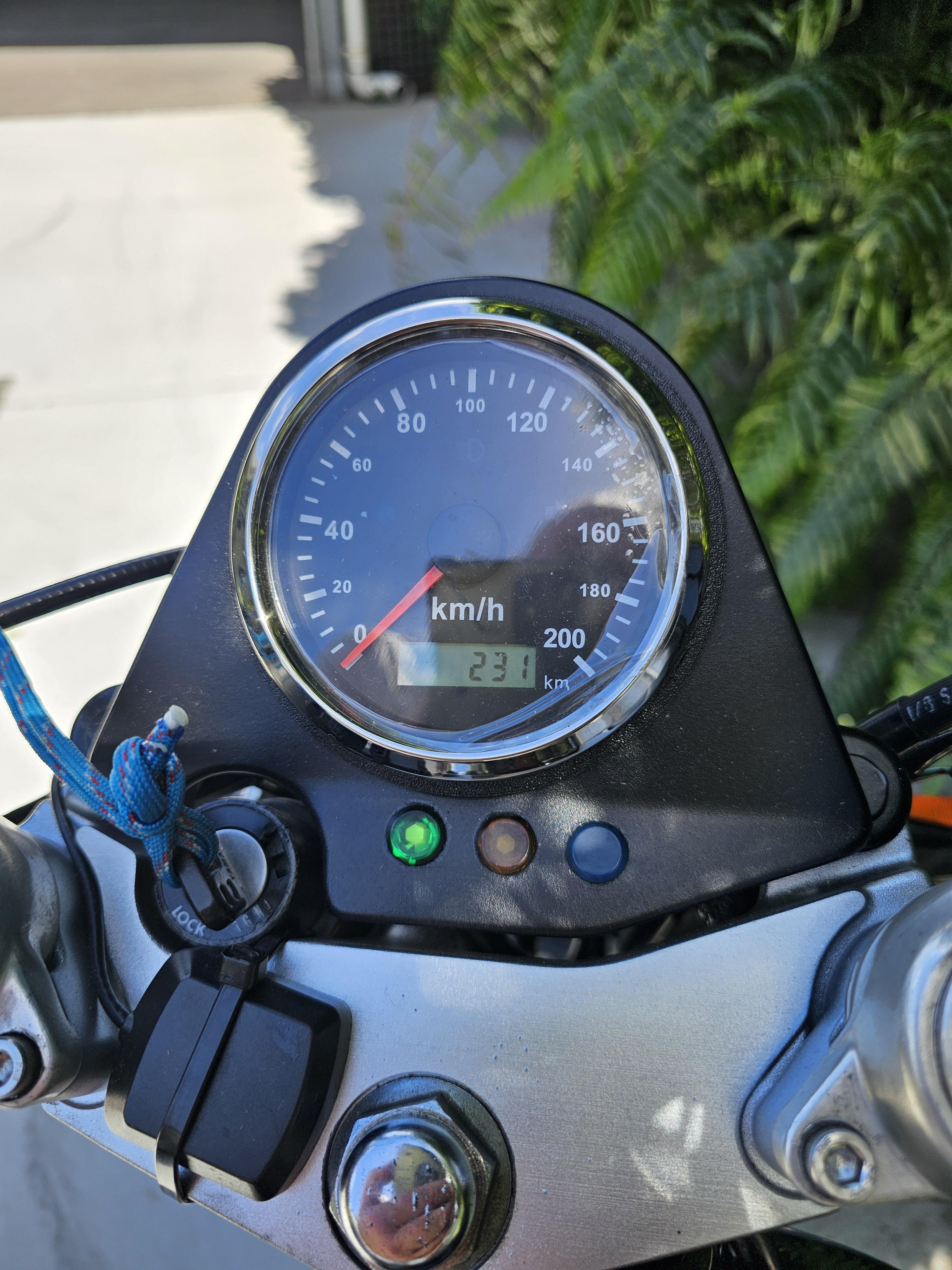 1997 YAMAHA SRX600 ROAD