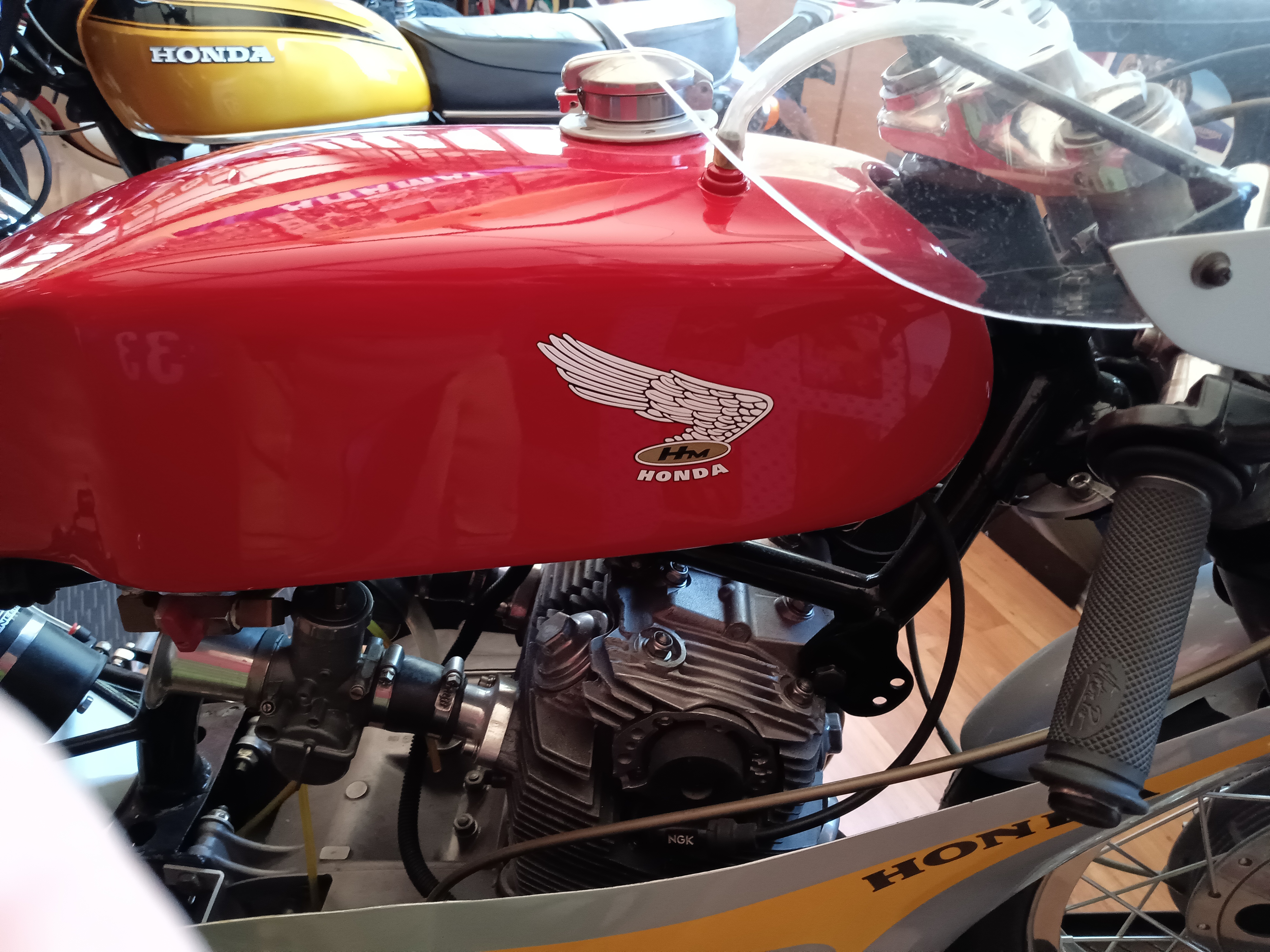 1963 HONDA CB72 250CC RACER
