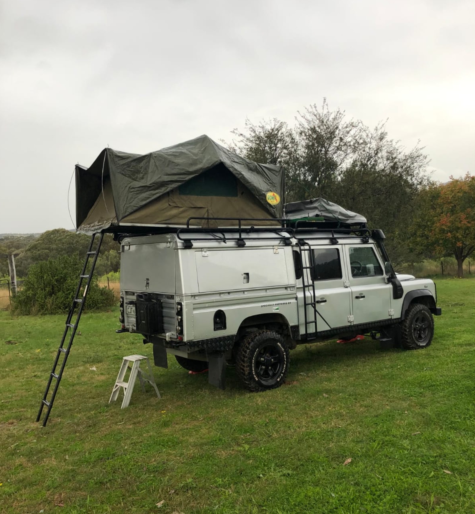 2003 LAND ROVER DEFENDER 130 TD5 UTILITY