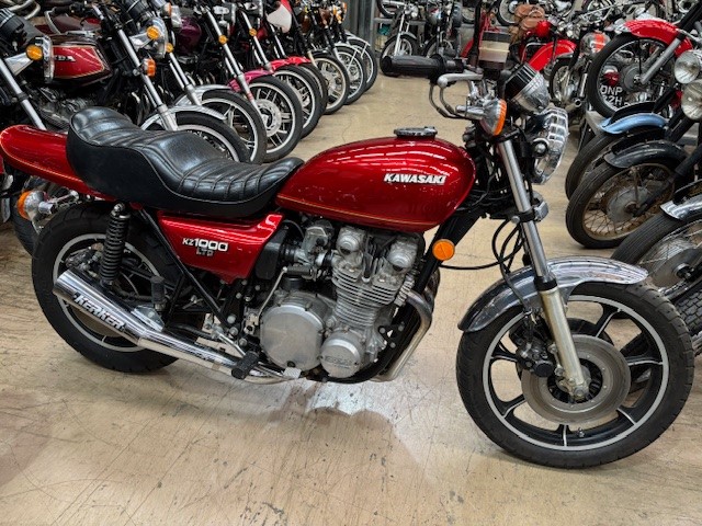 1977 KAWASAKI KZ1000 ROAD