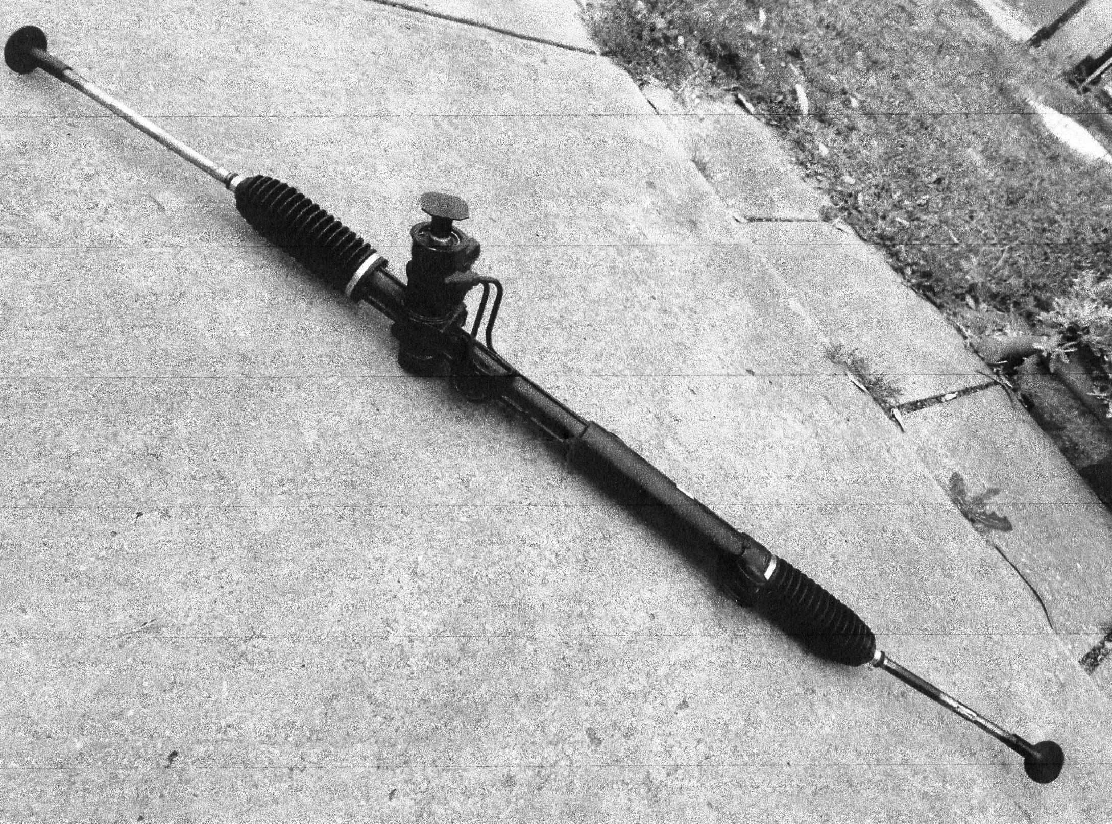 TRANS AM OR CAMARO 1990-97 POWER STEERING RACK 