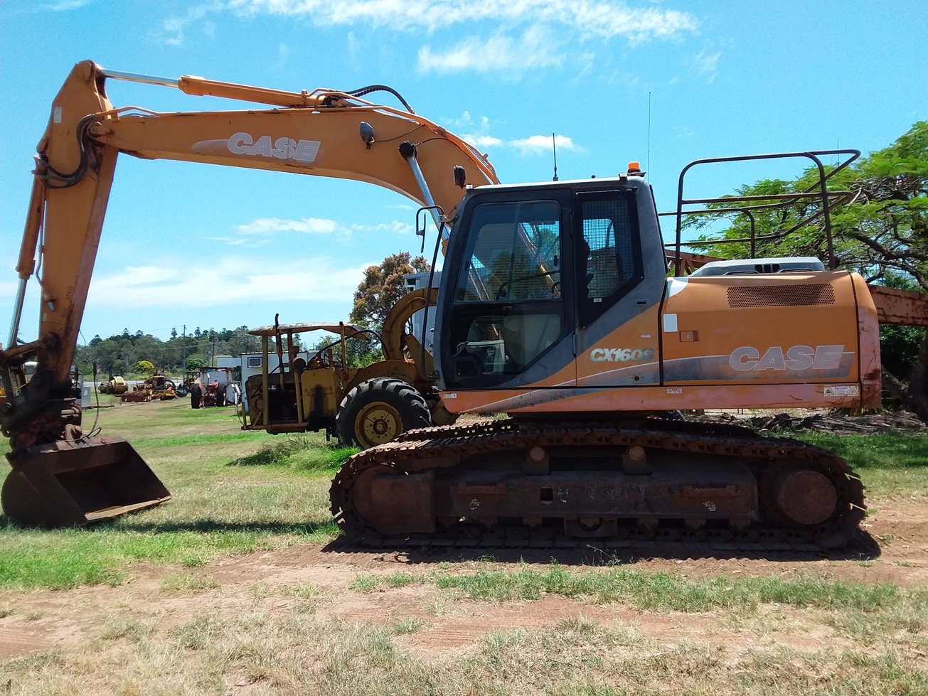 CASE CX160B EXCAVATOR