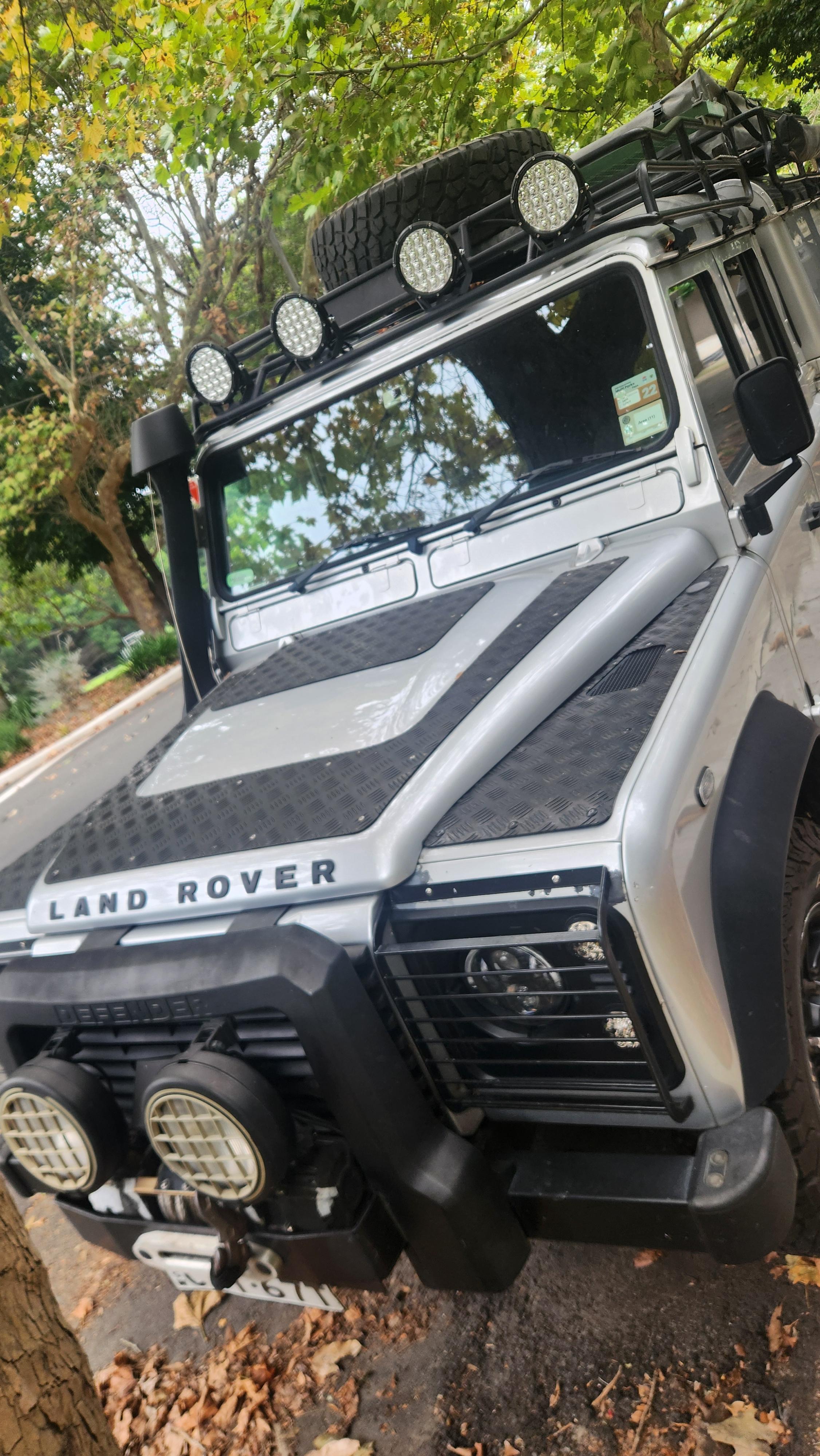 2003 LAND ROVER DEFENDER 130 TD5 UTILITY