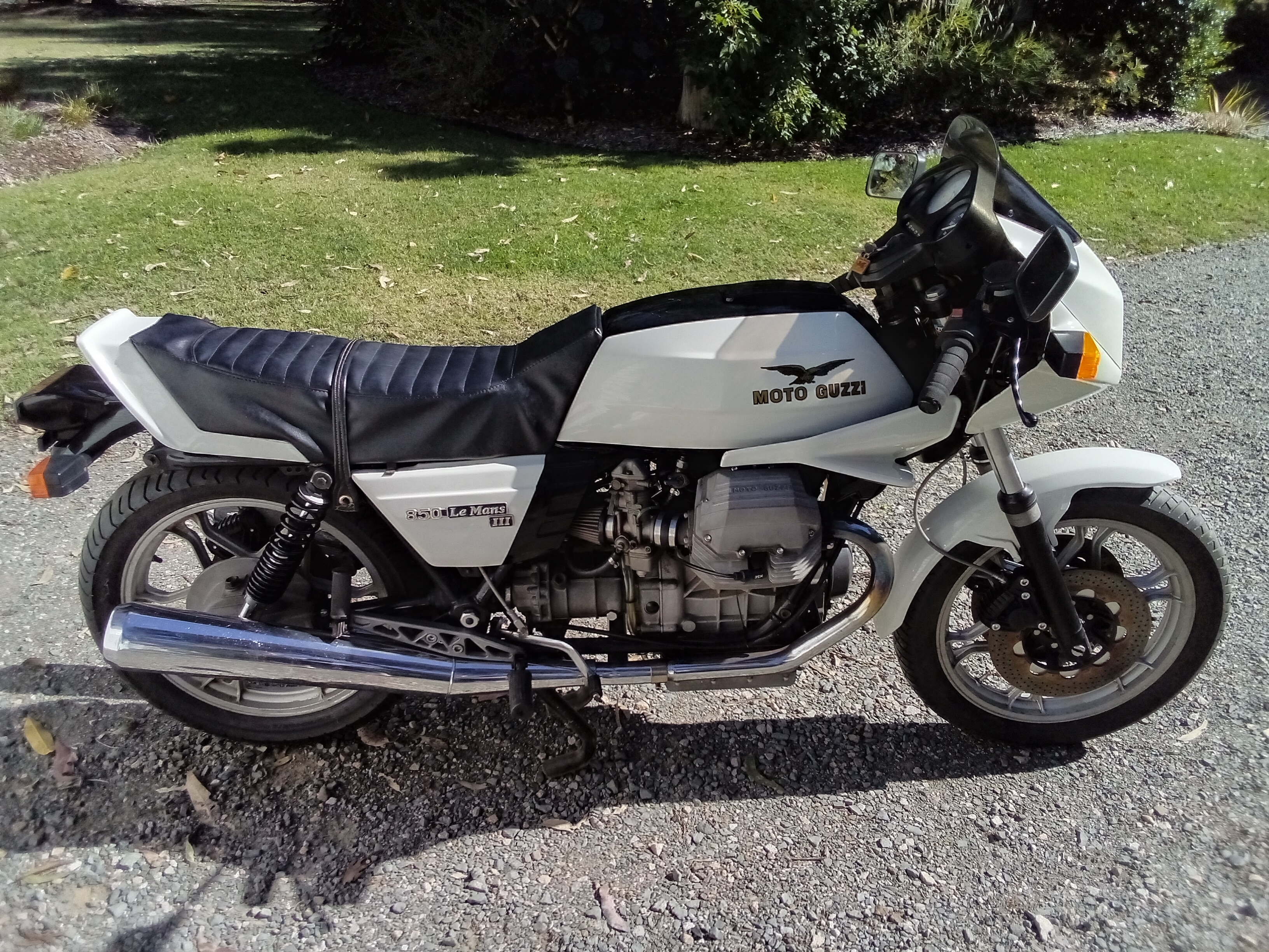 1982 MOTO GUZZI 850 LE MANS SPORTS