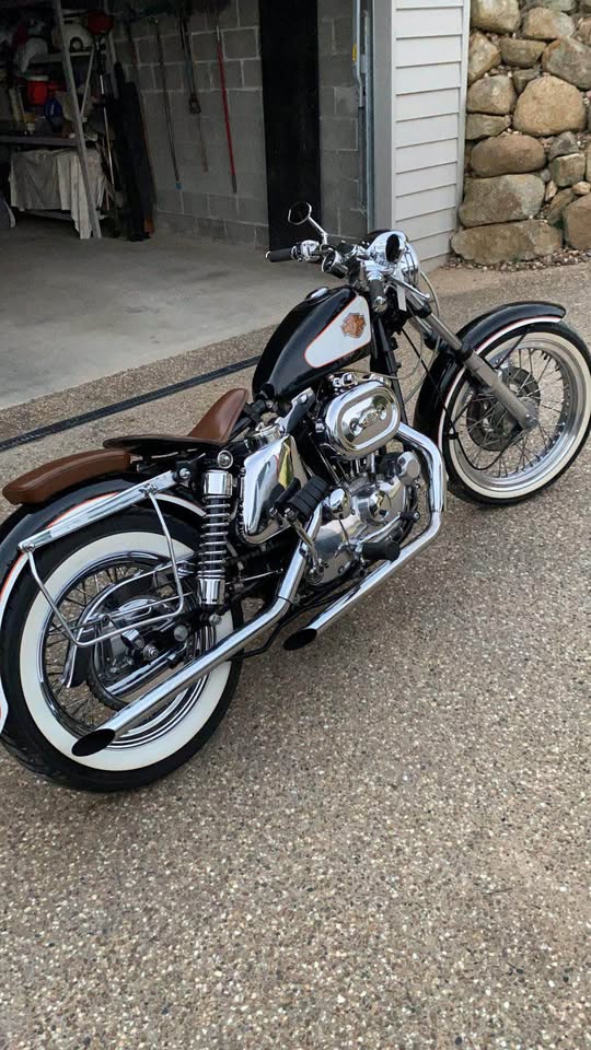 1974 HARLEY-DAVIDSON 1000 SPORTSTER CRUISER