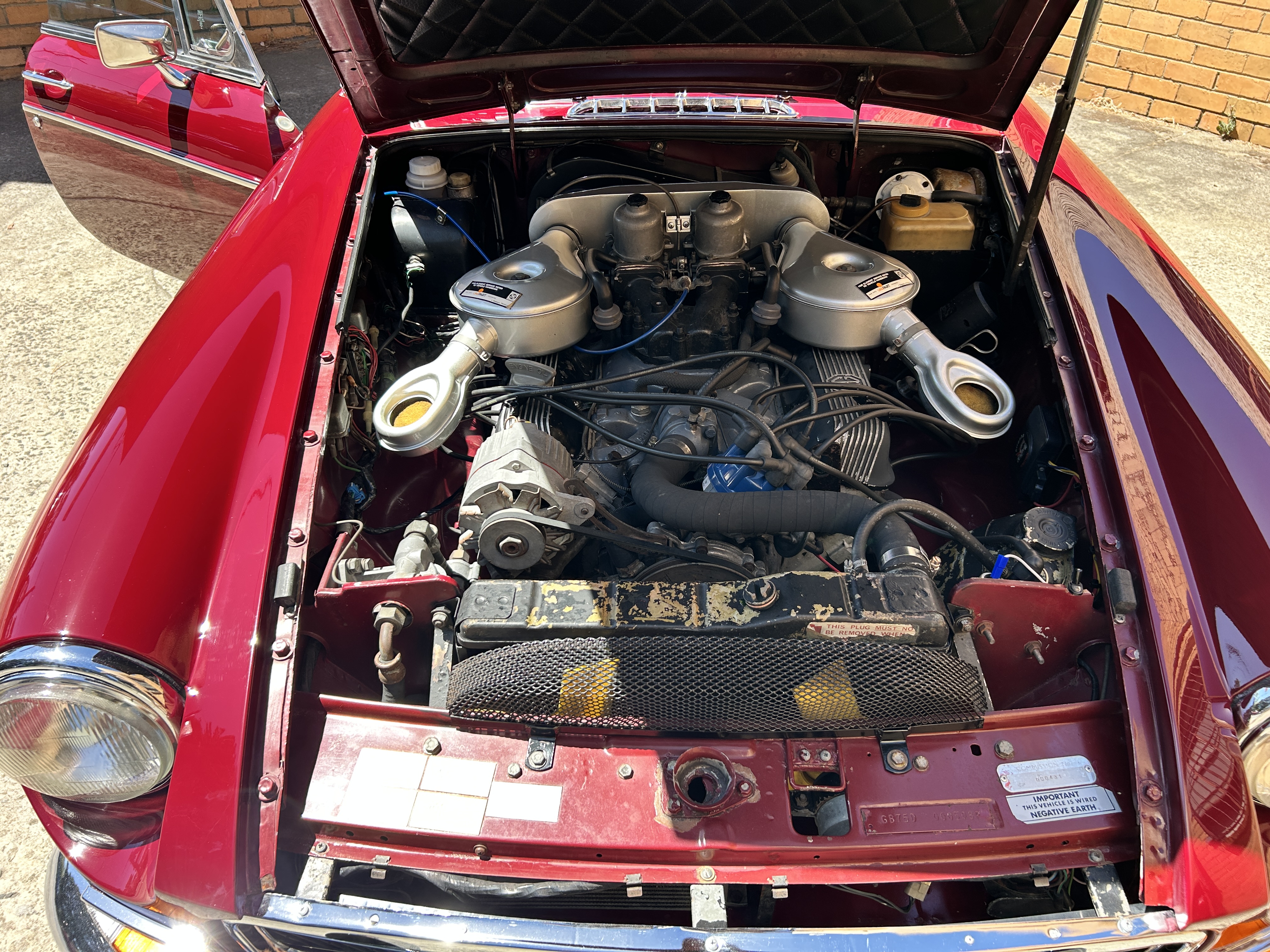 1973 MG MGB GT 4 SPD OVERDRIVE COUPE