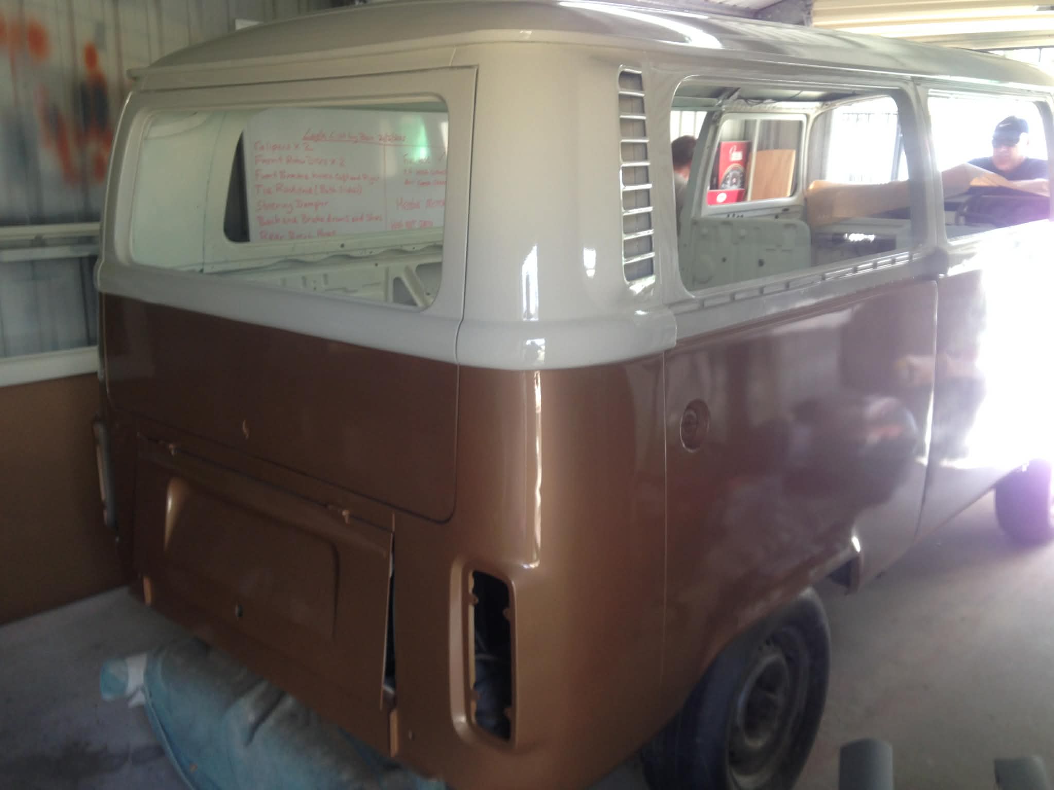 1974 VOLKSWAGEN KOMBI CAMPER VAN