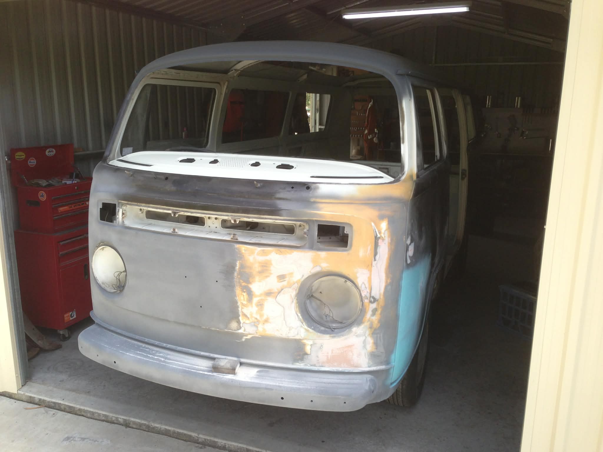 1974 VOLKSWAGEN KOMBI CAMPER VAN