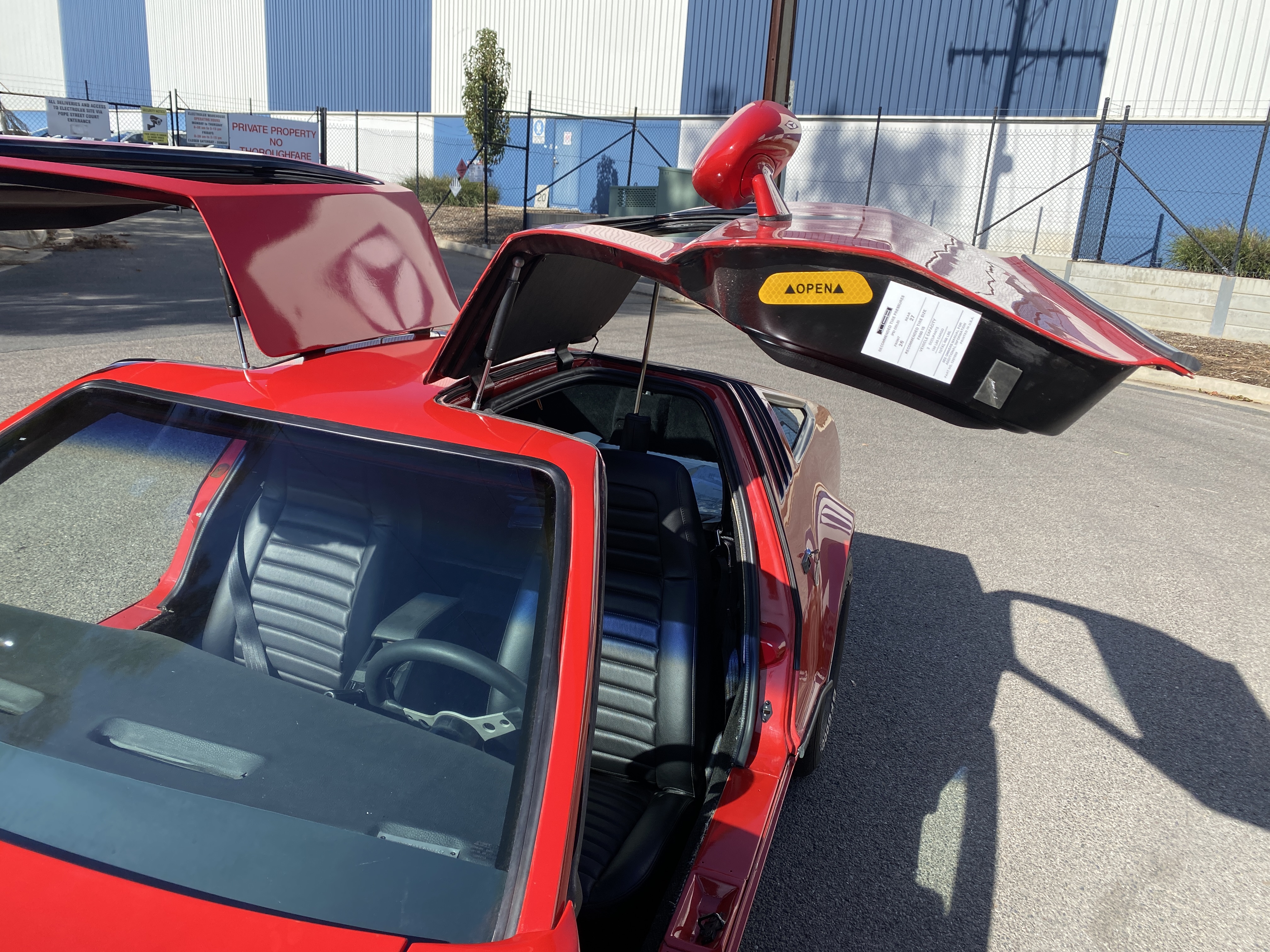 1974 BRICKLIN SV1 GULLWING AUTOMATIC COUPE