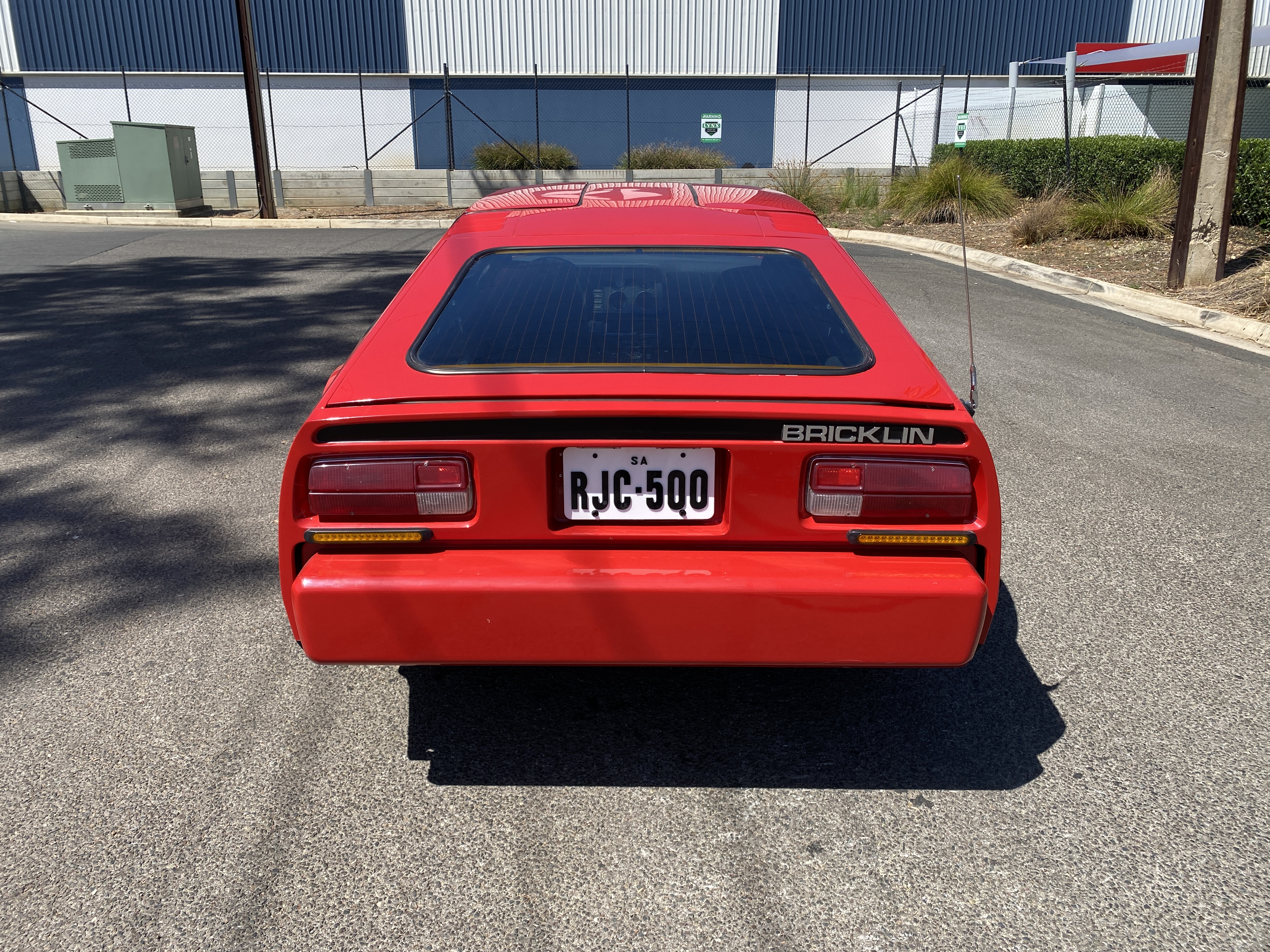 1974 BRICKLIN SV1 GULLWING AUTOMATIC COUPE
