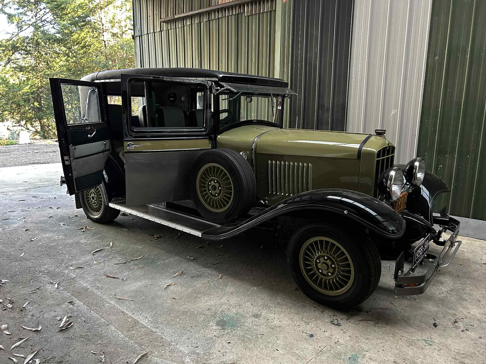 1928 DURANT BROUGHAM D75 TOURER