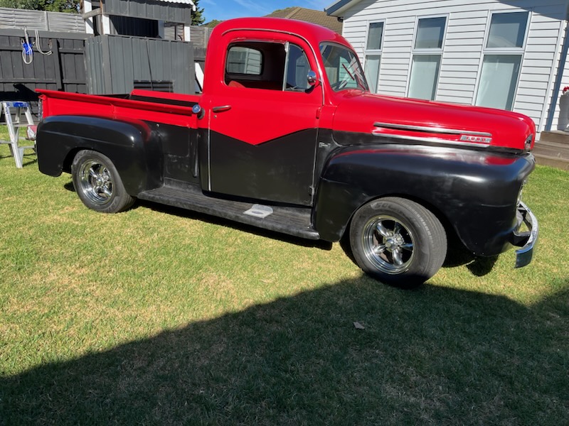 1949 FORD F-1 AUTOMATIC PICK UP