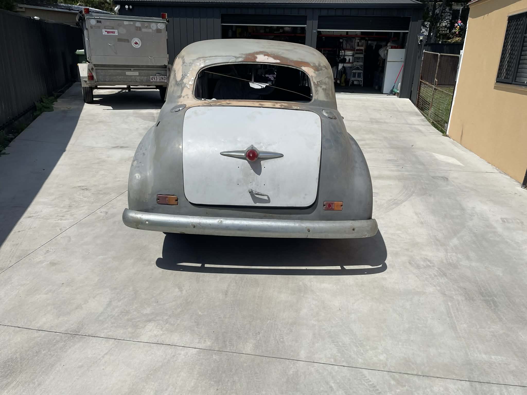 1955 HOLDEN FJ SPECIAL SEDAN 