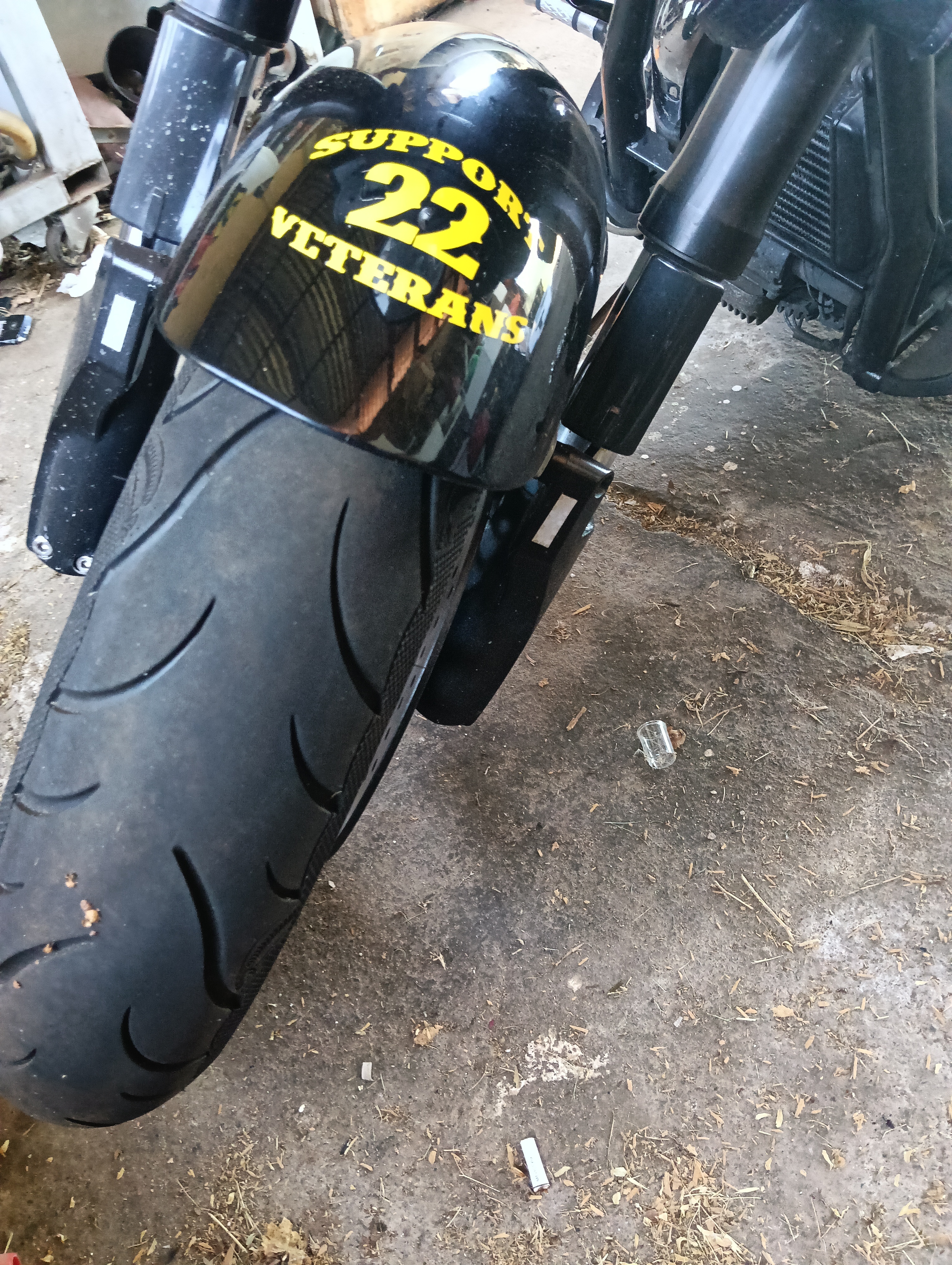 2015 VICTORY HAMMER 8-BALL CRUISER