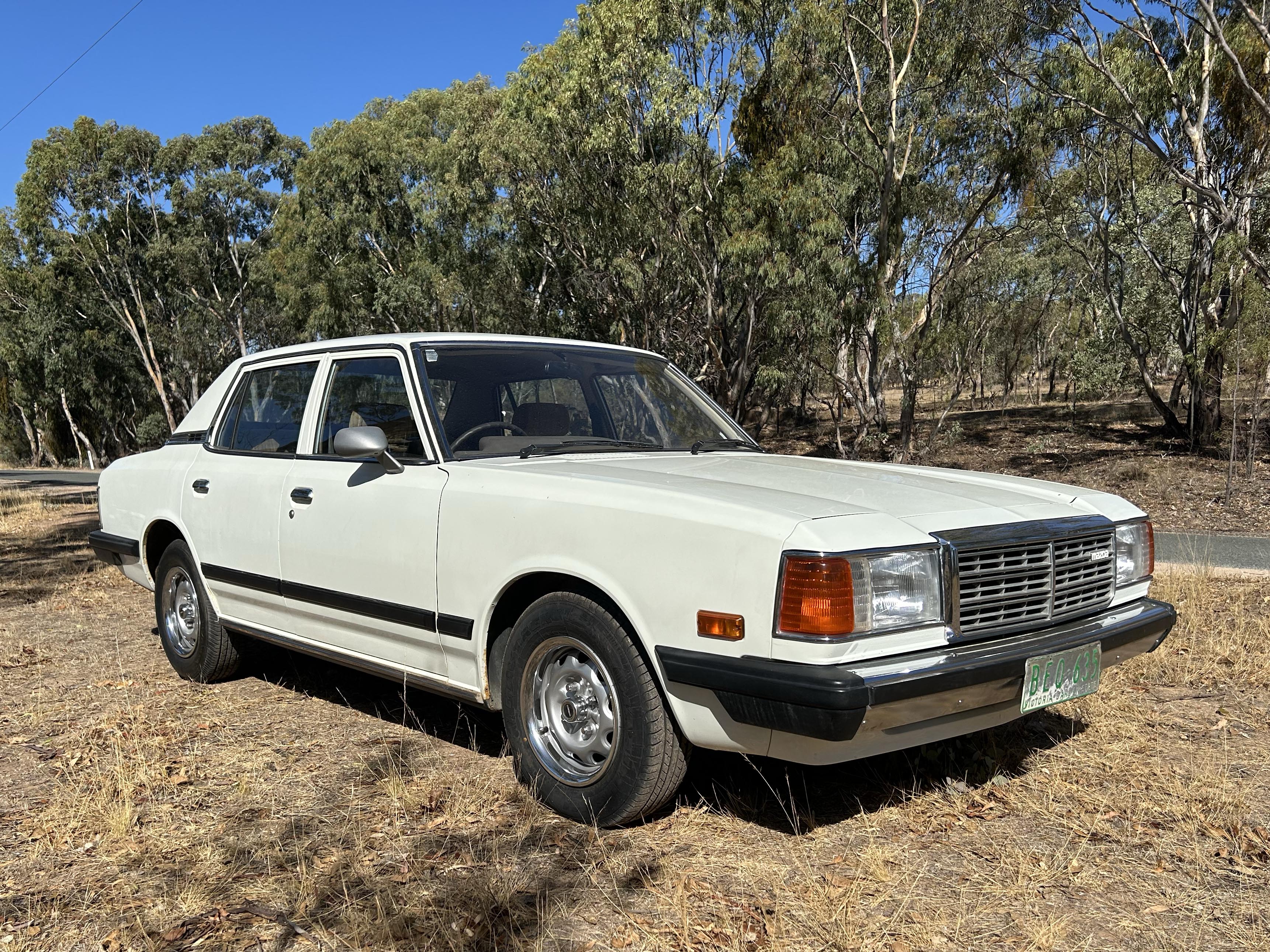 1981 MAZDA 929 L DELUXE 3 SP AUTOMATIC 4D SEDAN
