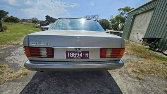 1980 MERCEDES-BENZ 280 SEL 4 SP AUTOMATIC 4D SEDAN 