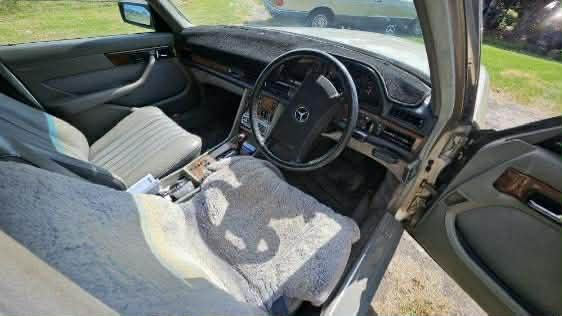 1980 MERCEDES-BENZ 280 SEL 4 SP AUTOMATIC 4D SEDAN 