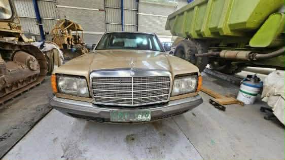 1985 MERCEDES-BENZ 380 SE 4 SP AUTOMATIC 4D SEDAN