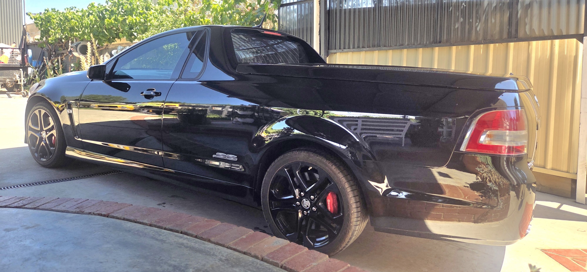 2017 HOLDEN COMMODORE VF SII SS-V REDLINE AUTOMATIC UTILITY