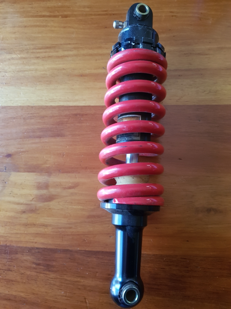 MOTORCYCLE REAR SHOCKER 